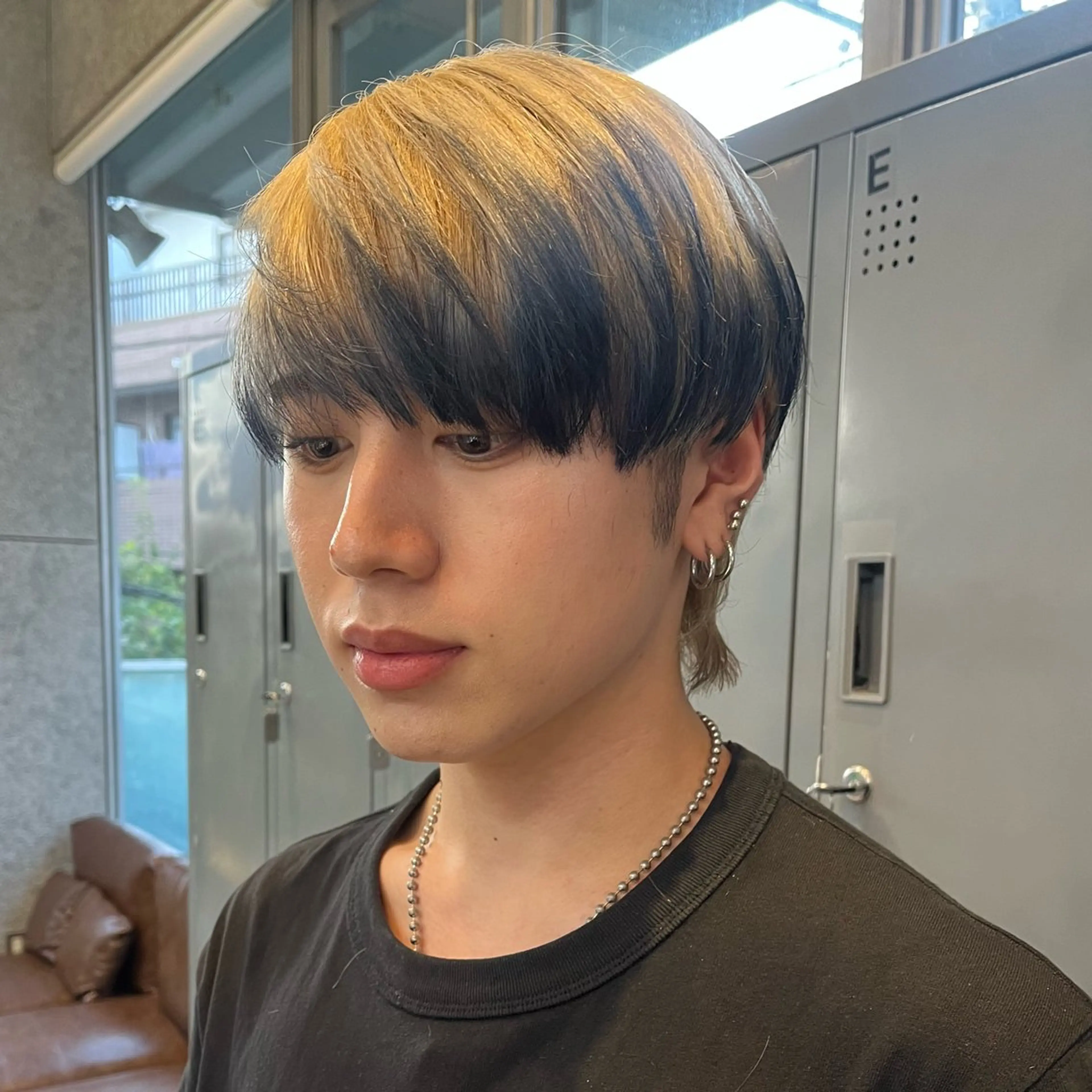 ショート カラー メンズ デザインカラー ヘアカラー トリートメント ボブハイトーン🦖 デザインMAMIのヘアスタイル