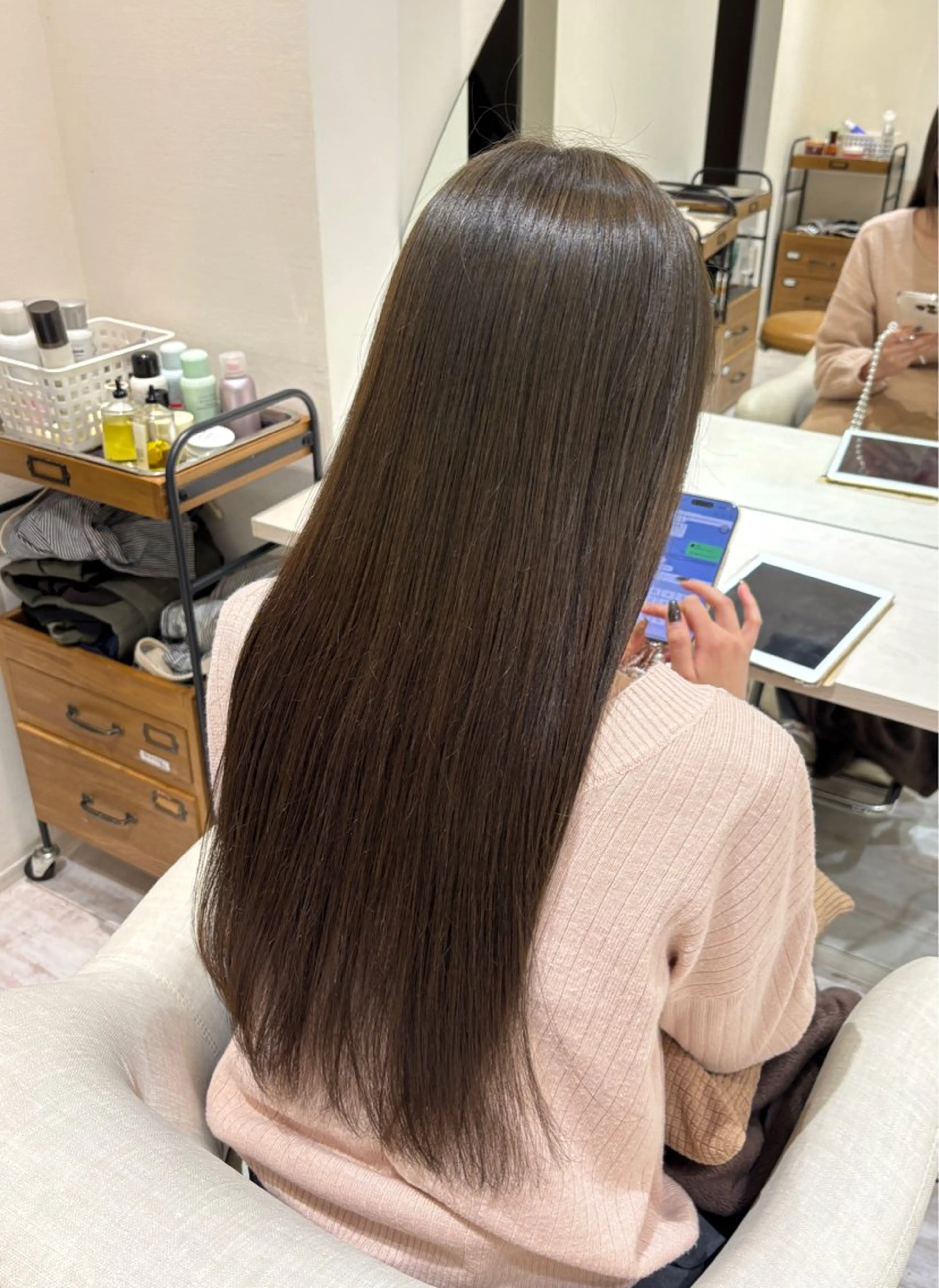 ロング カラー ベージュカラー オリーブベージュ Ｆ.まひろ🎀 暖色カラー／ベージュのヘアスタイル