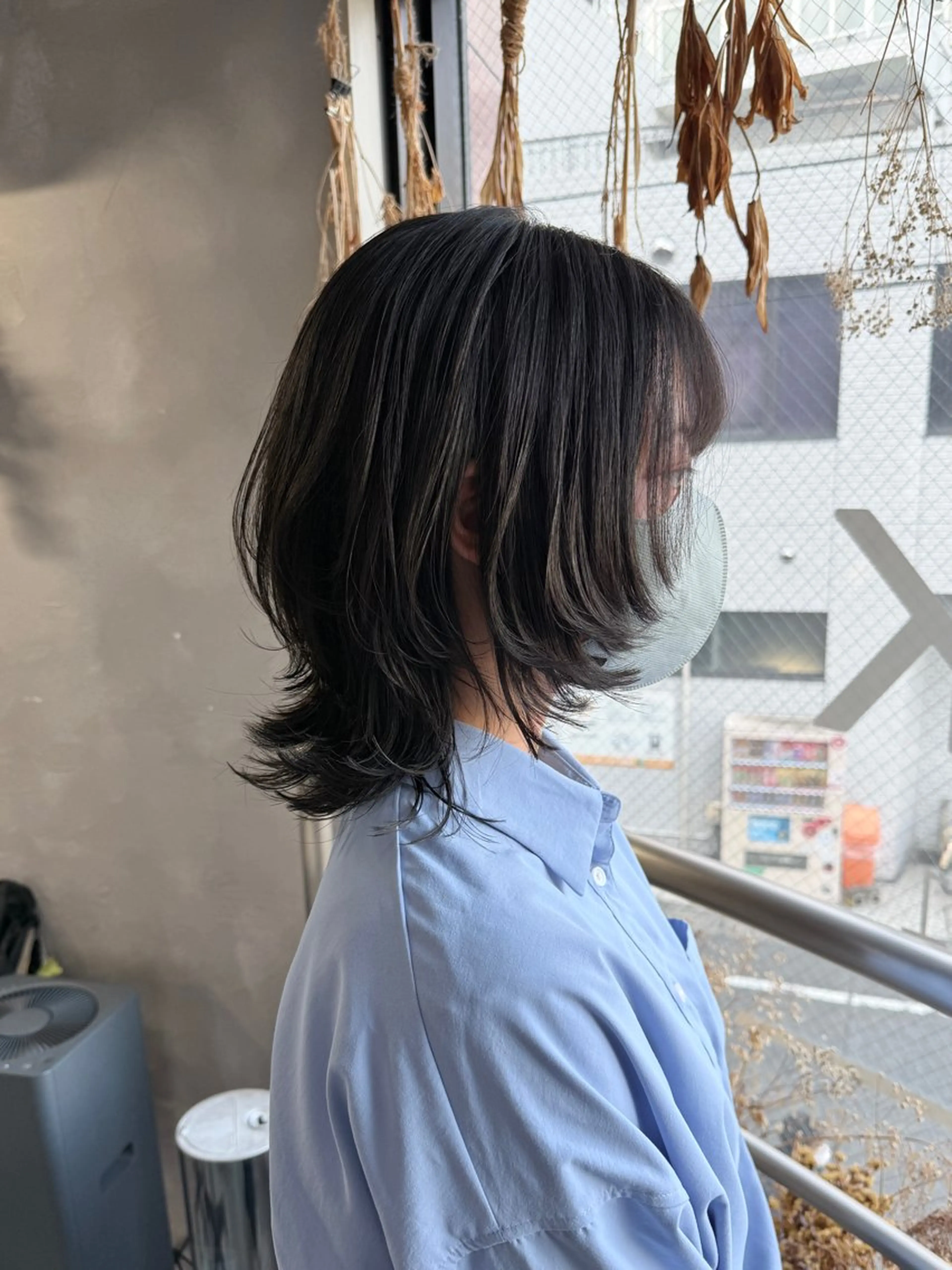 ミディアム カット ウルフ/レイヤー🪐 MANAのヘアスタイル