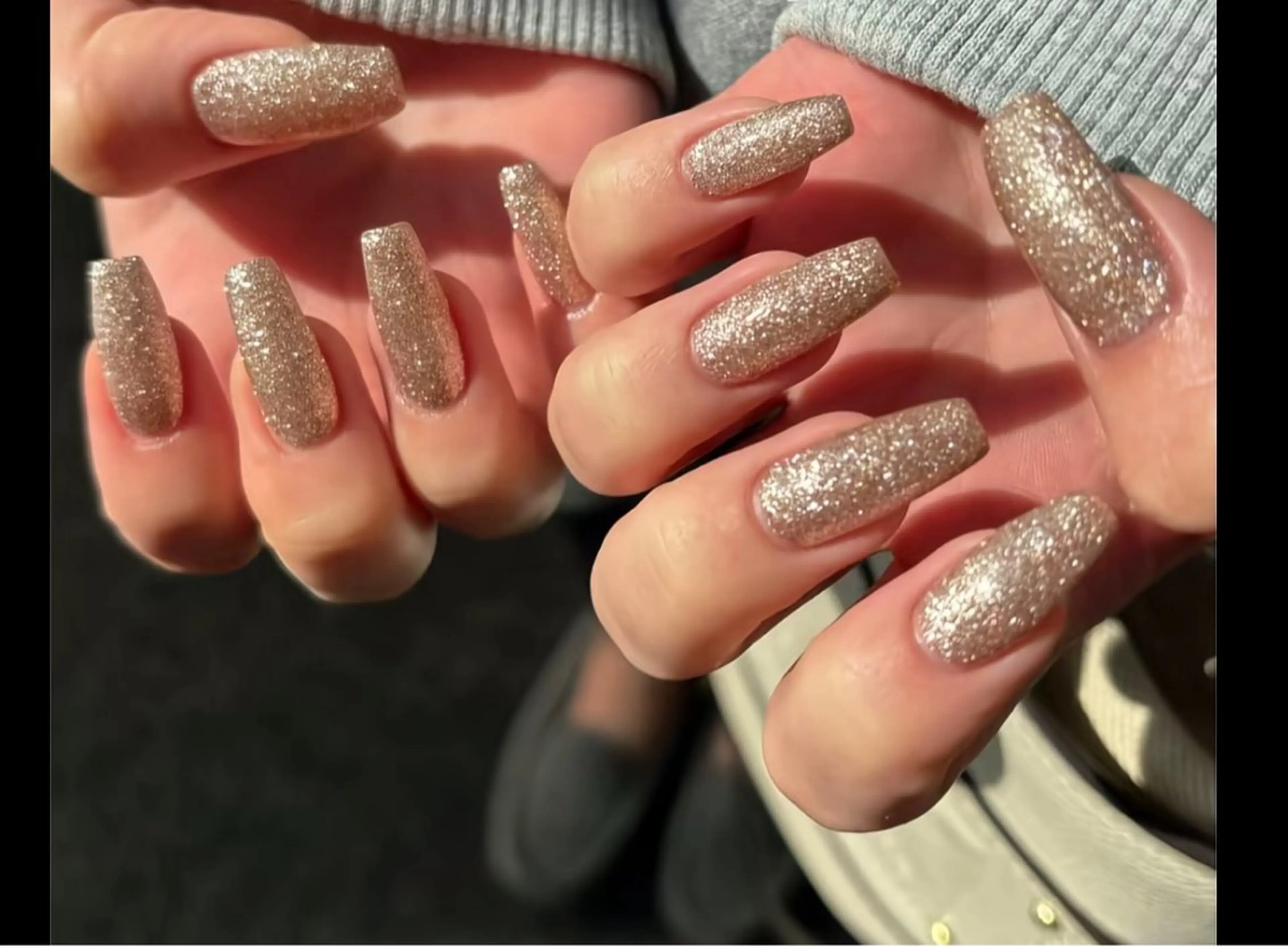 ネイル フレンチネイル ジェルネイル マグネットネイル 持ち込み ニュアンスネイル ハンドネイル NiJi Nailsのネイルデザイン
