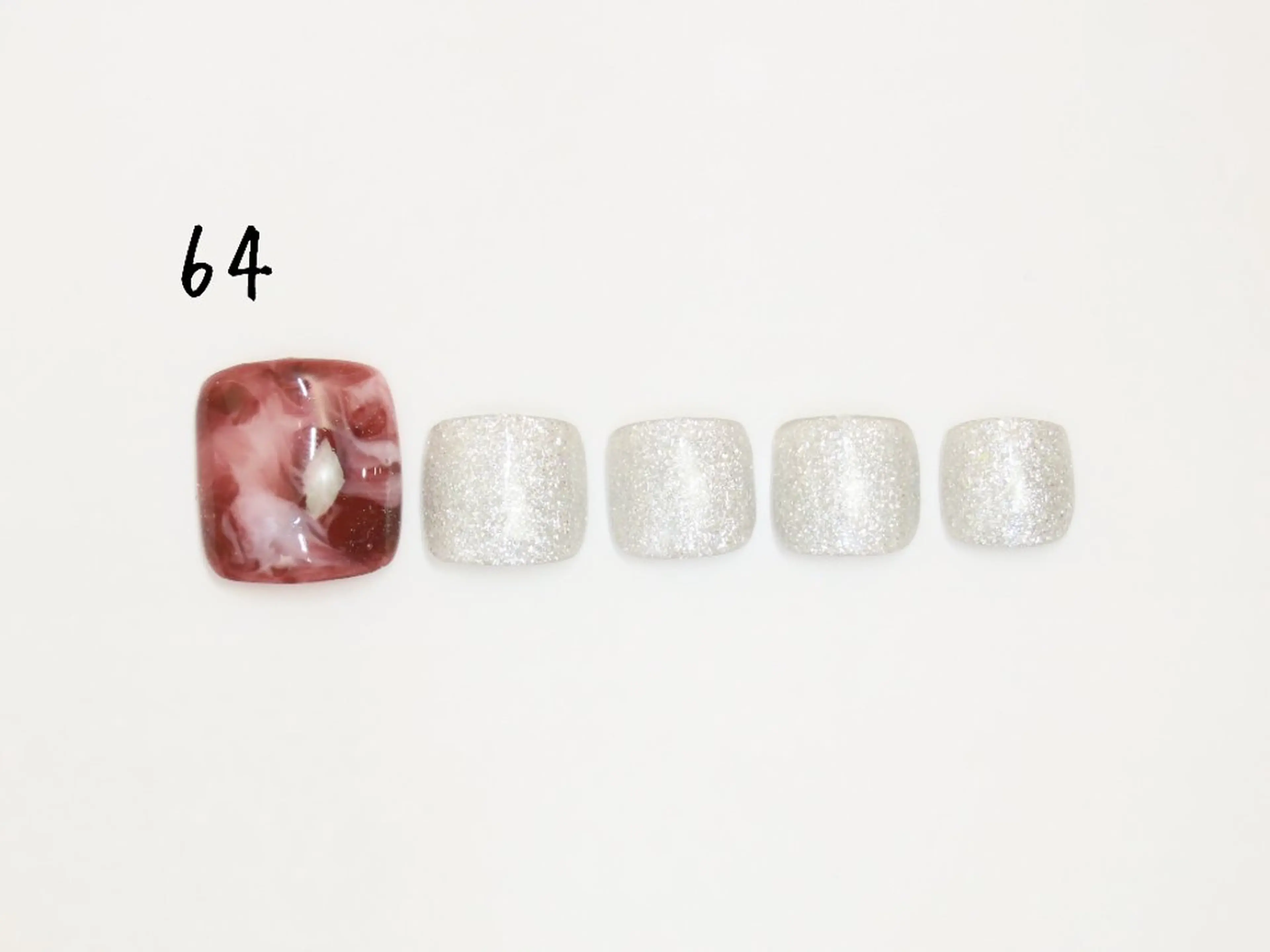 ネイル フットネイル 韓国美容ジェルネイル専門店Maum新潟店所属・Maum 新潟店のマツエク・マツパデザイン