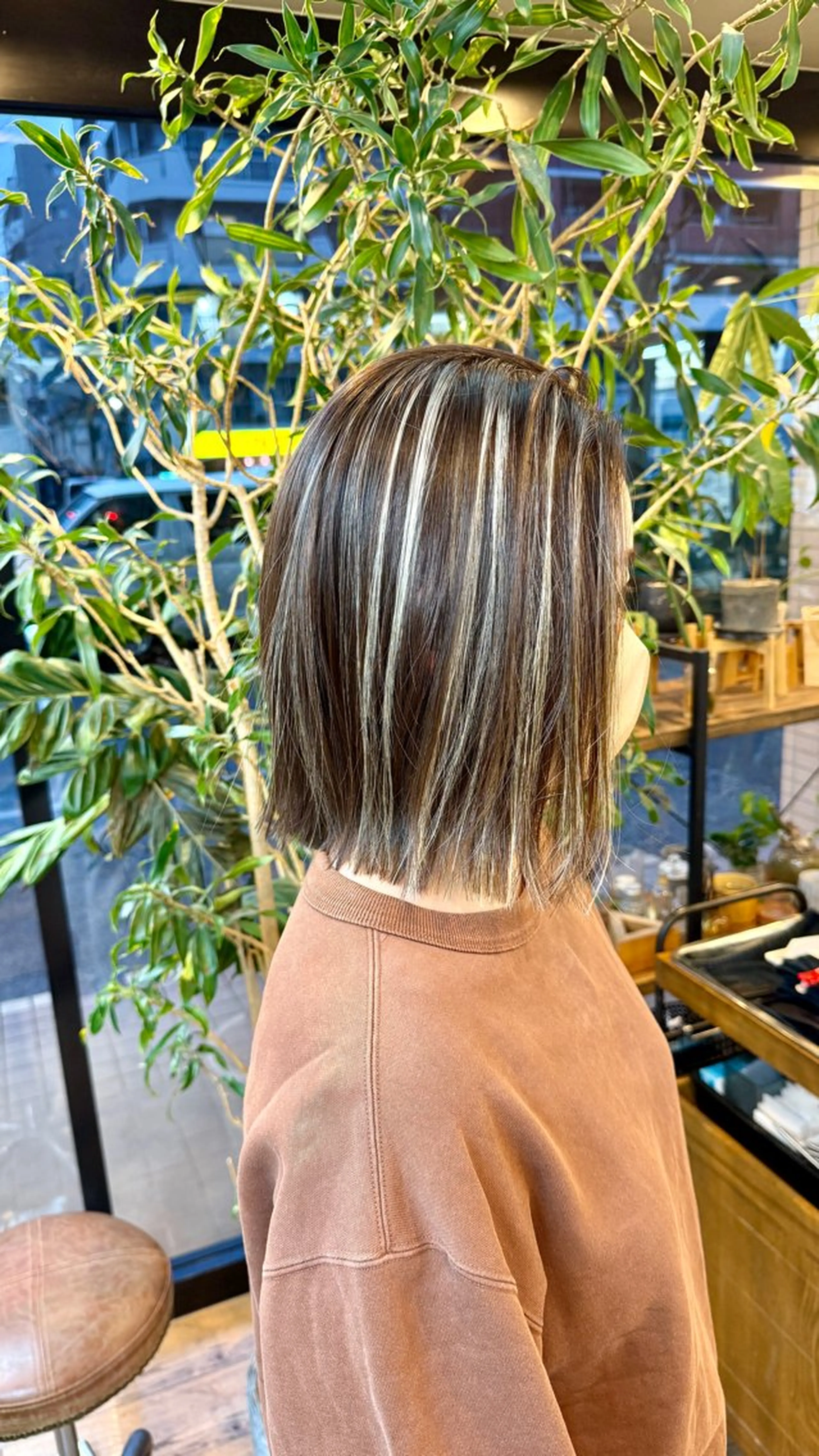 ミディアム ハイライト トリートメント Cure2所属・🌈白いハイライト 🌈 🐶ノザワ🐶のヘアスタイル