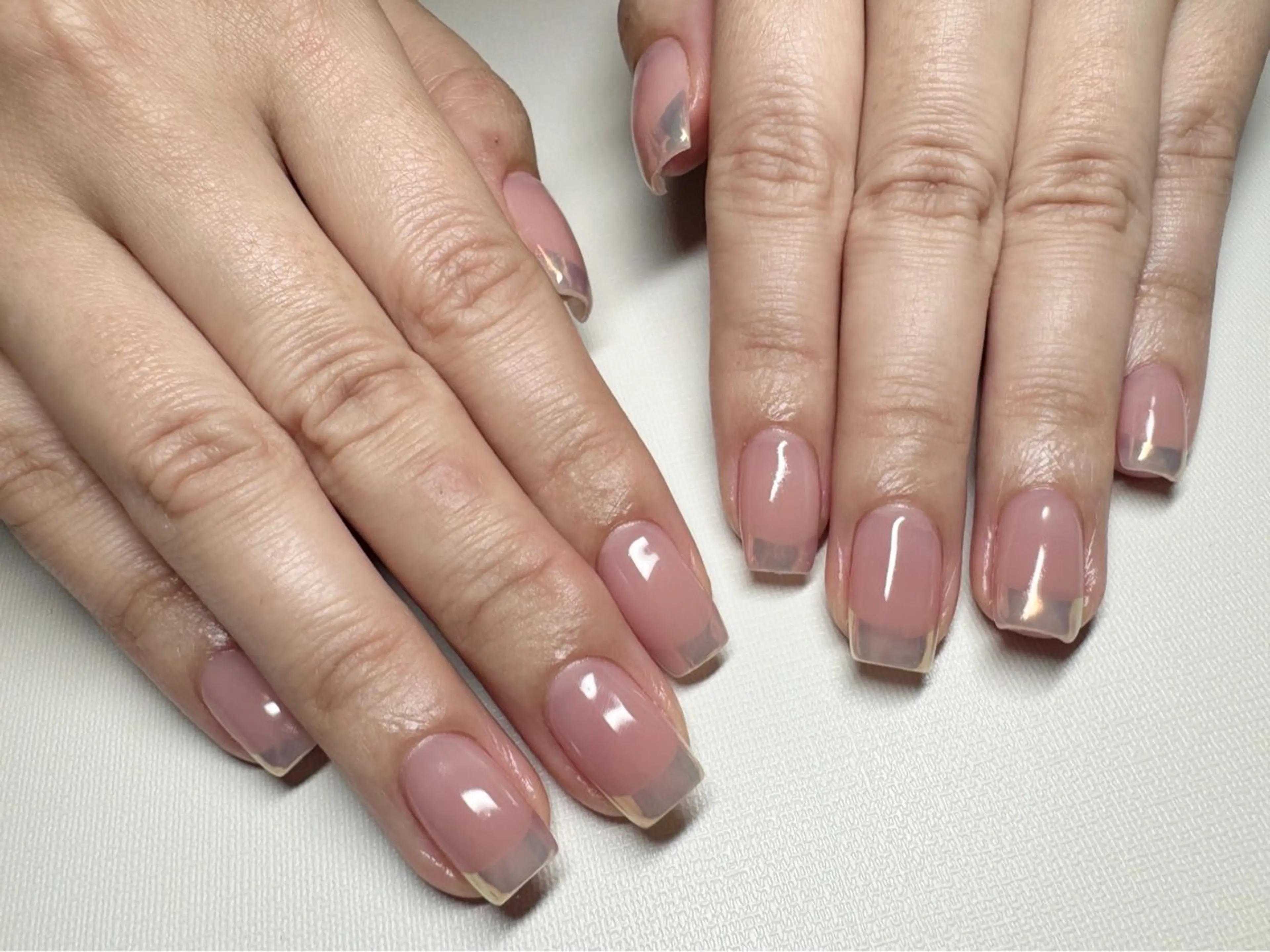 ネイル オーロラネイル フレンチネイル ミラーネイル ピンク ハンドネイル NAILSALON Nave所属・Nave NAOのネイルデザイン