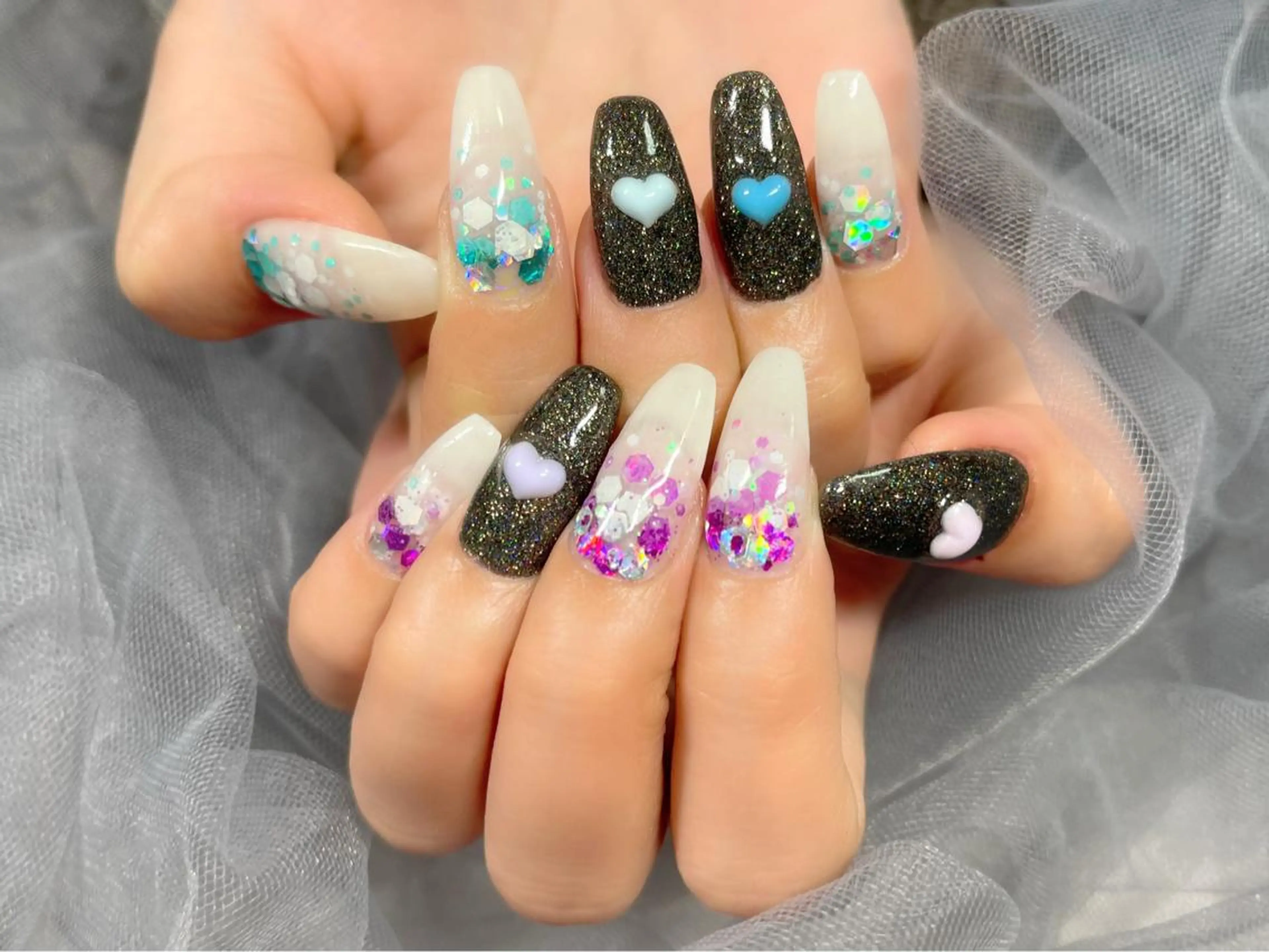 ネイル ブルー ハート ハンドネイル KURELLY所属・Nail Salon KURELLYのネイルデザイン