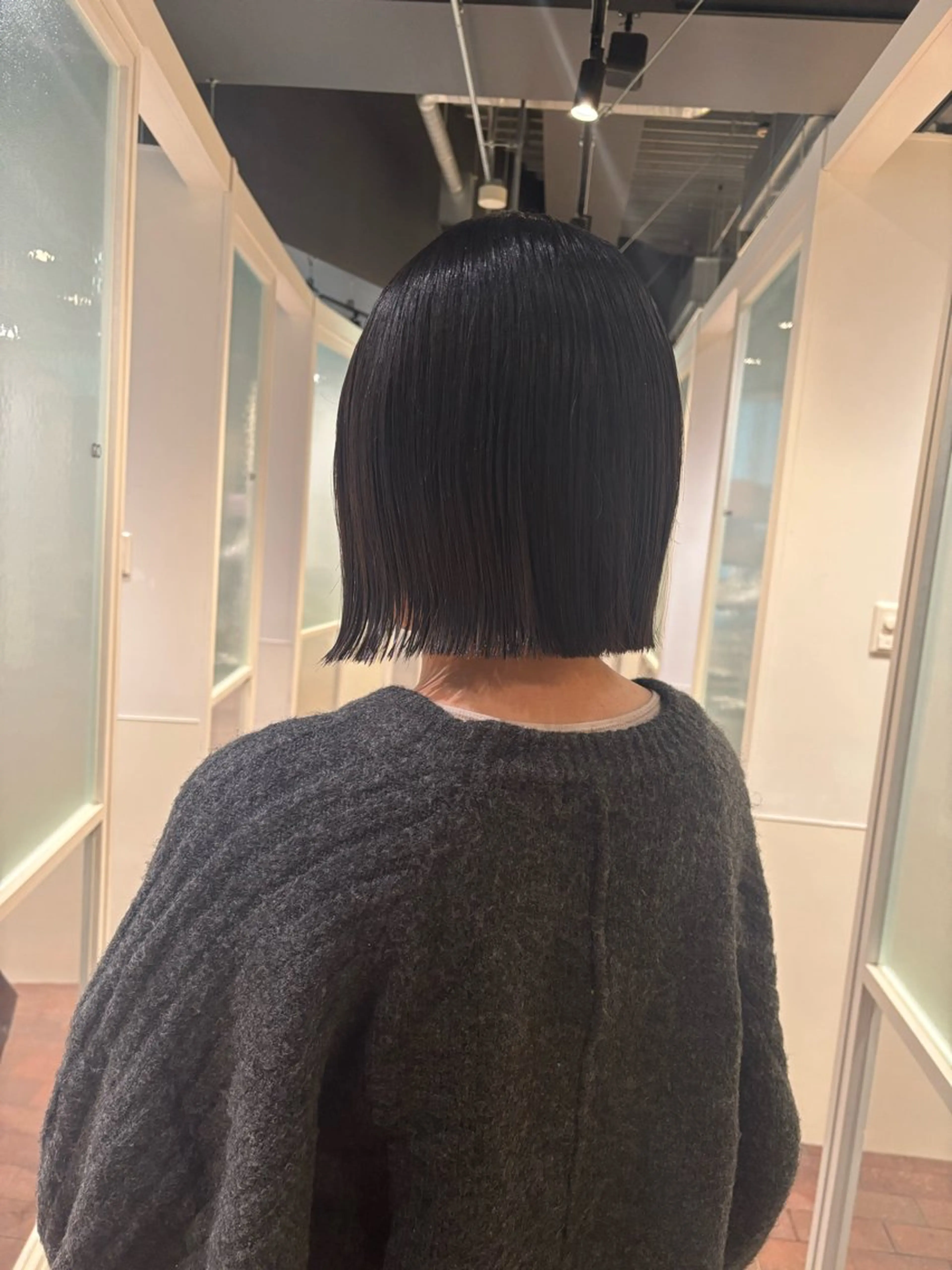 ミディアム ボブ カット ショート/ミニボブ マンツーマン/マユコのヘアスタイル