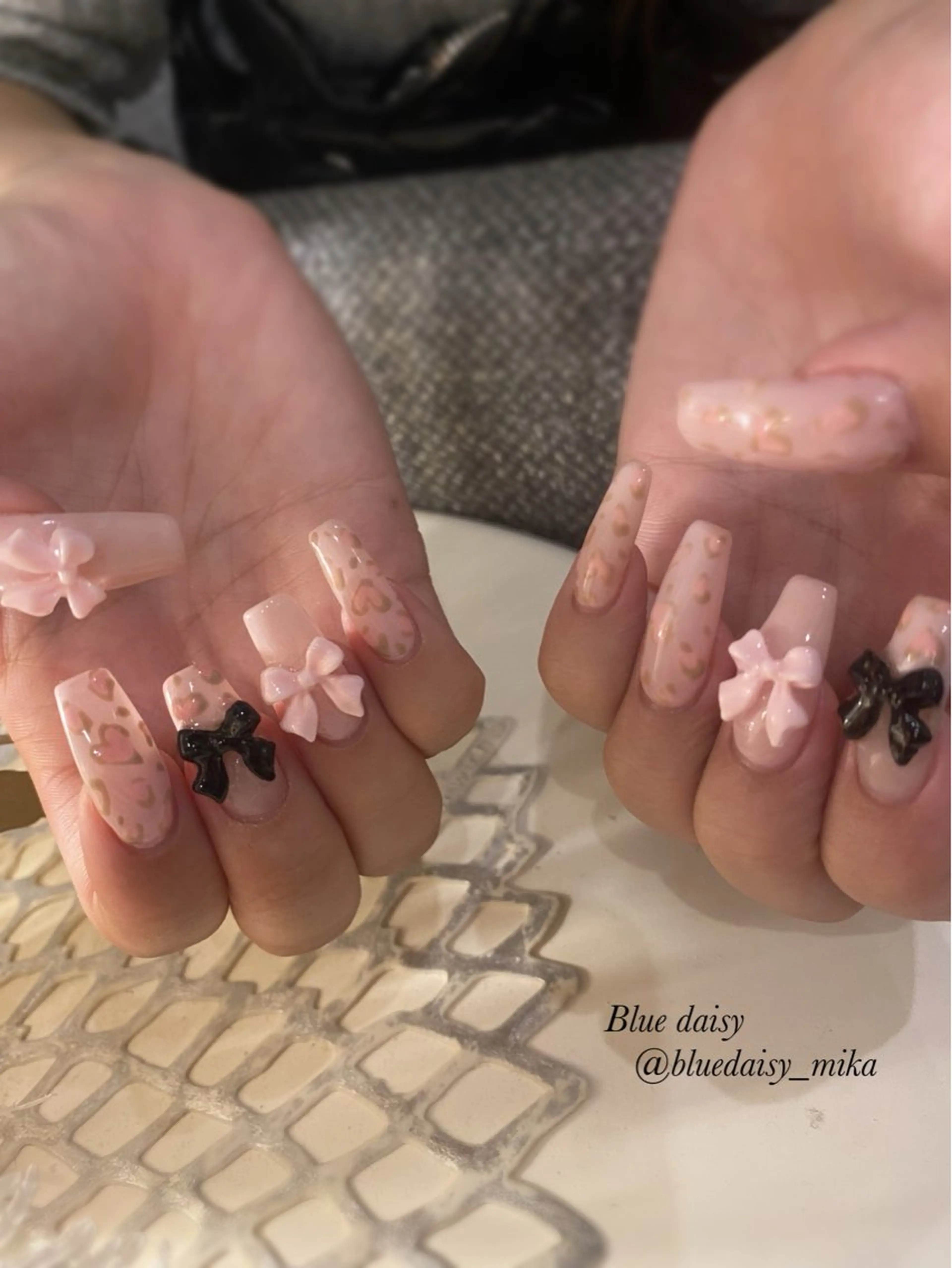 ネイル アニマル柄 ハート リボン ハンドネイル Blue　daisy　栄本店 【ブルーデイジー】所属・Blue daisy 栄本店のネイルデザイン