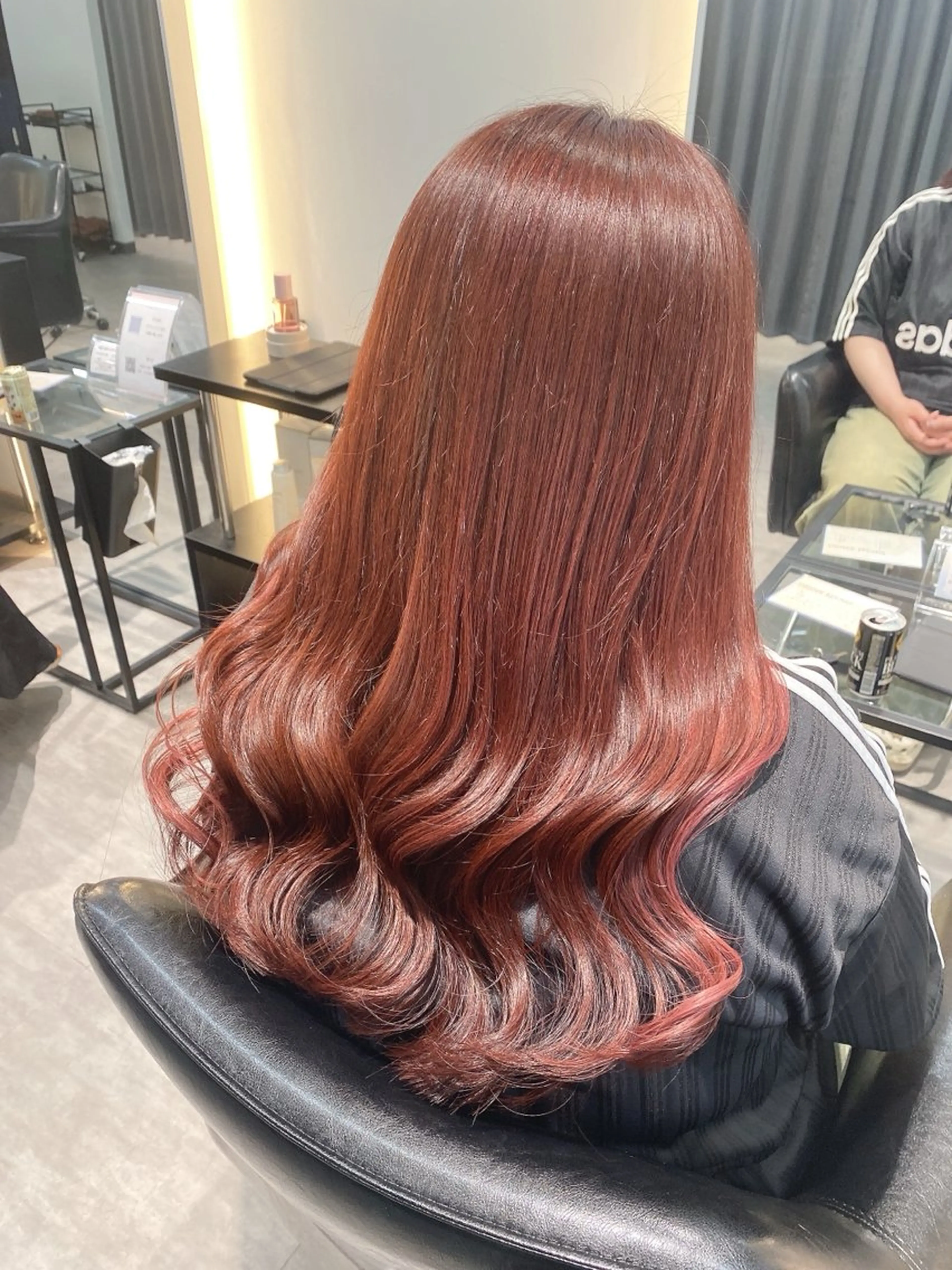 ロング 上村 恵里佳のヘアスタイル