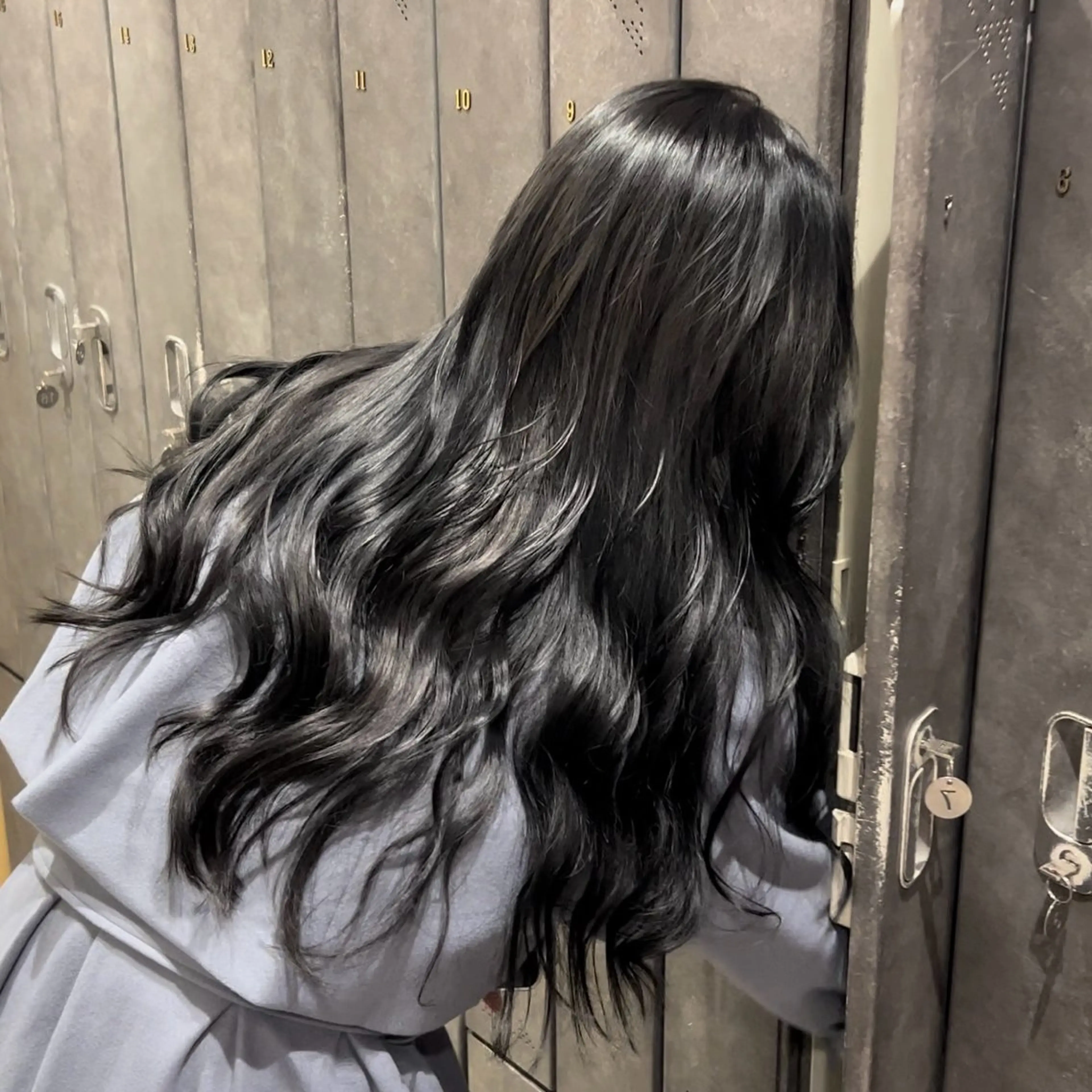 ロング カラー アッシュ アッシュグレー アッシュグレージュ グレージュ ヘアカラー nana/ボブ/ レイヤー/梅田のヘアスタイル