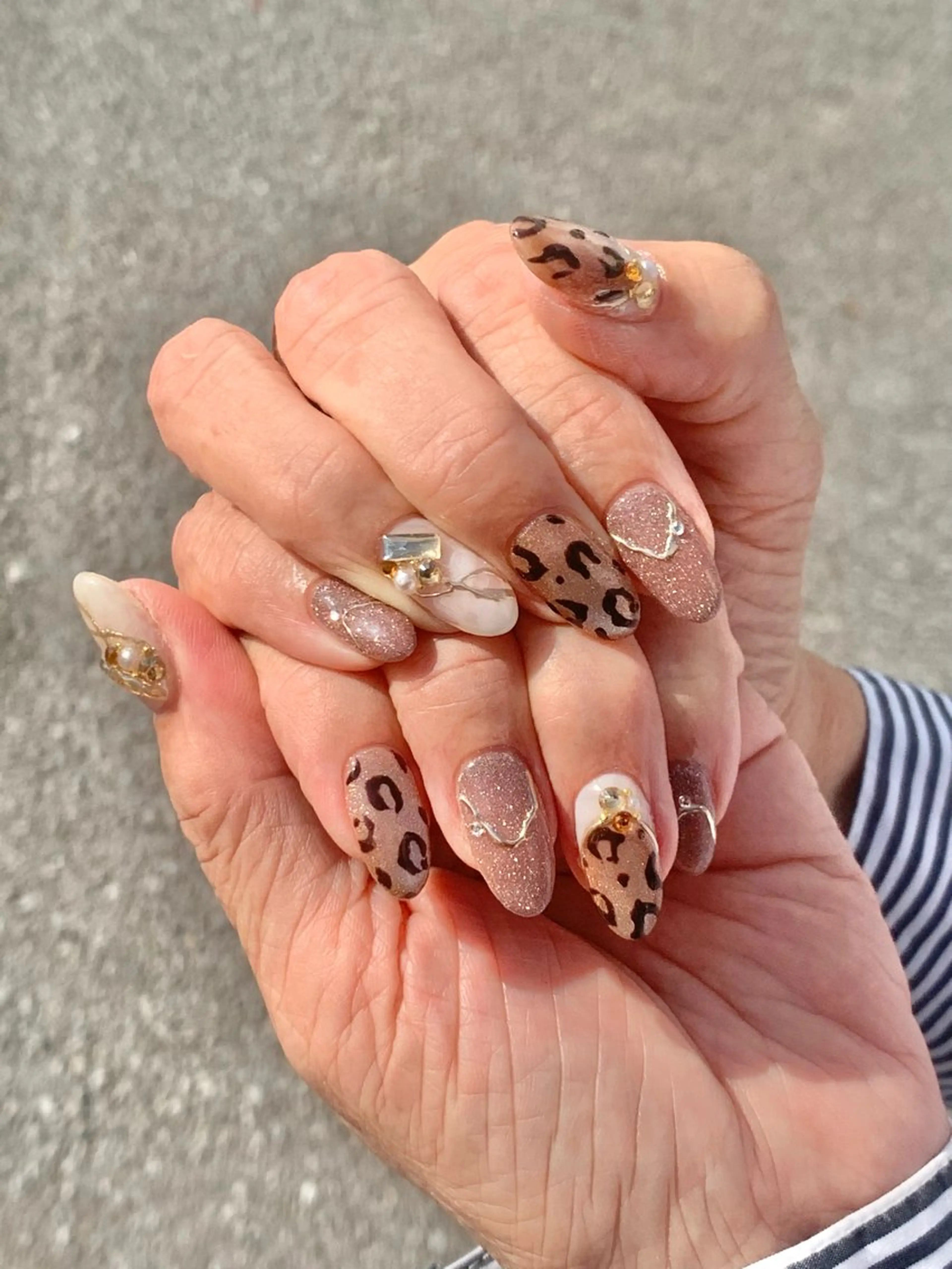 ネイル うるま市サロン Yuko Izawaのネイルデザイン