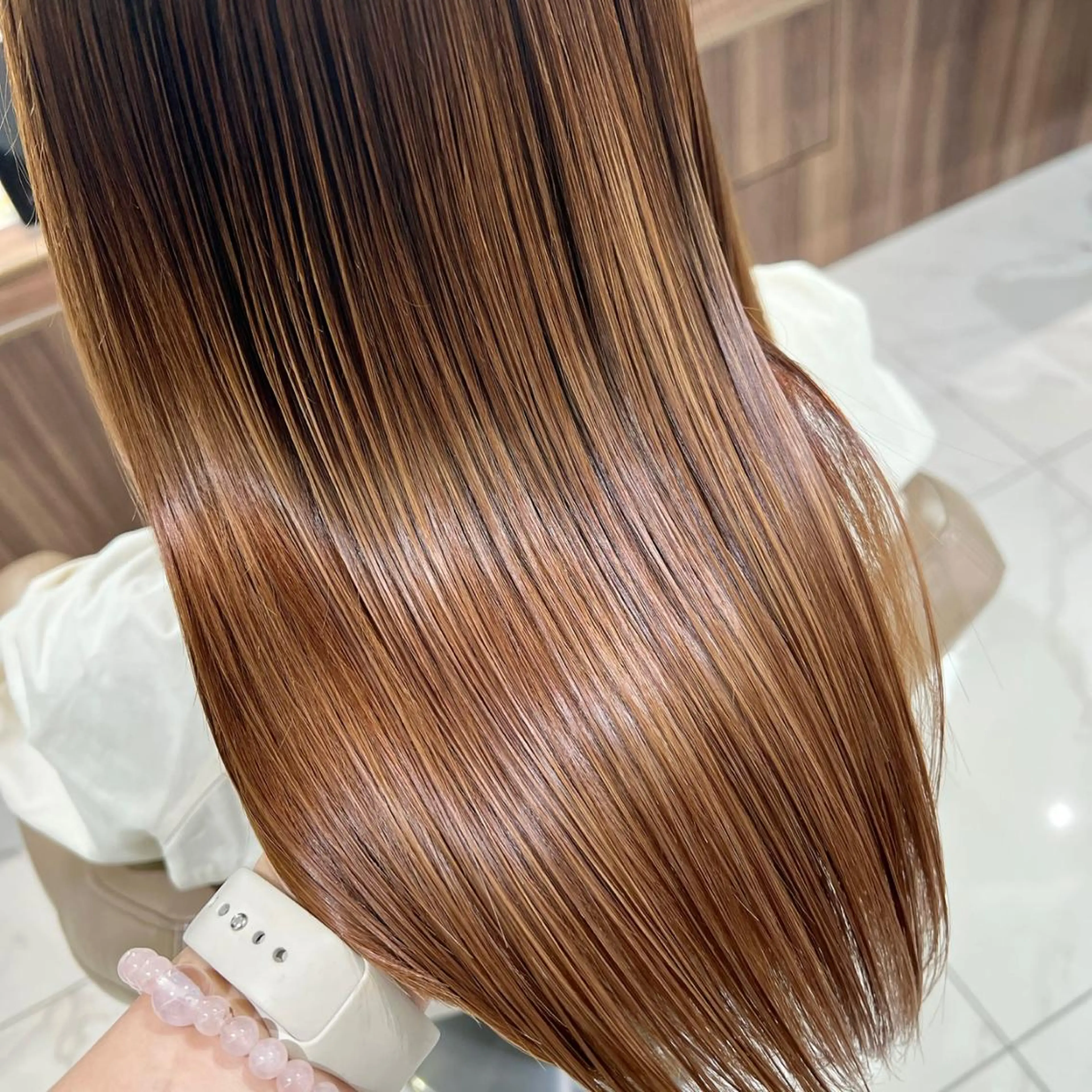 ロング 髪質改善 カット トリートメント 三箇島 陽香のヘアスタイル
