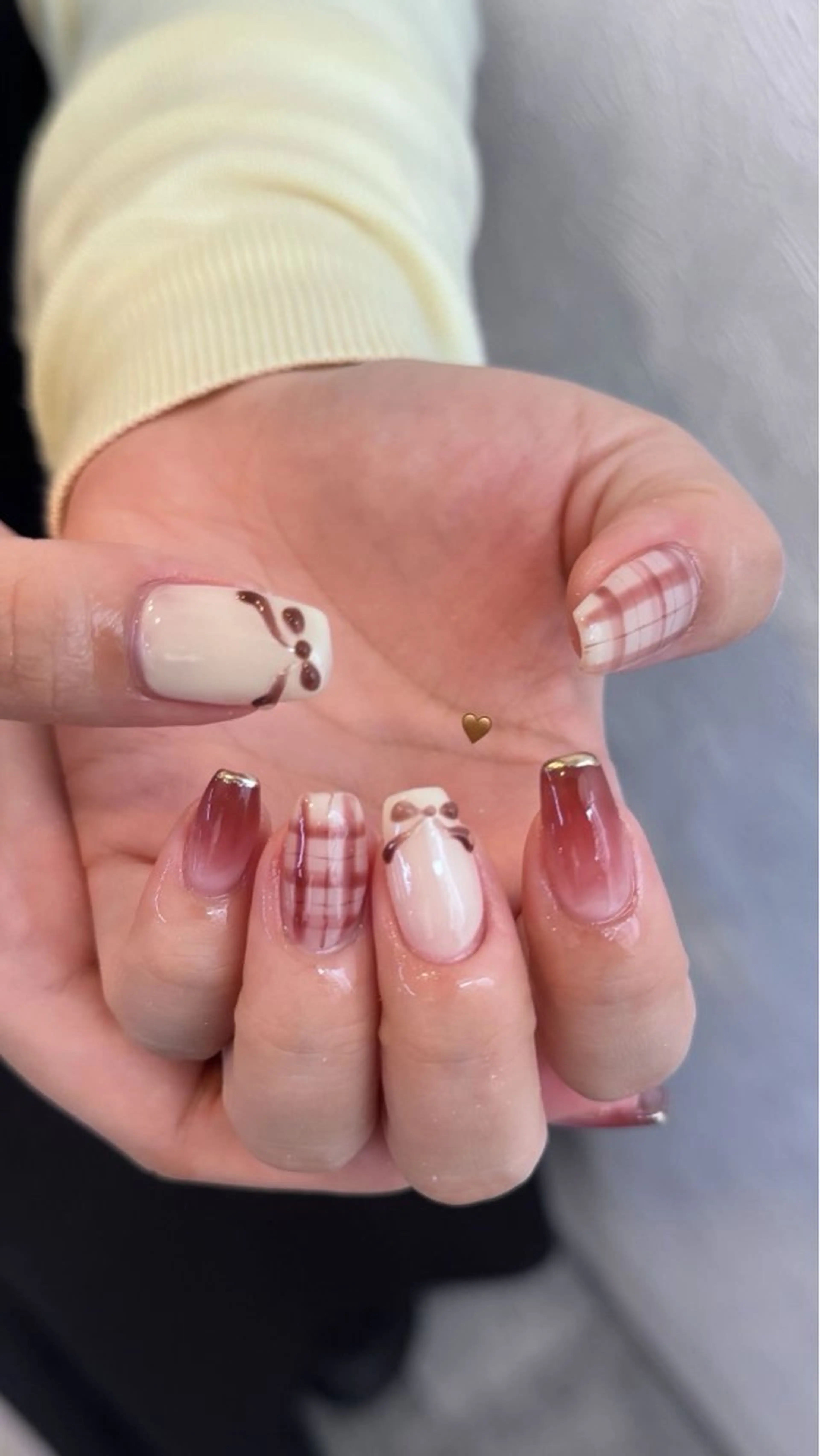 ネイル フレンチネイル 韓国ネイル マグネットネイル メンズネイル ニュアンスネイル ハンドネイル GRANDE大須 Cecil💜のネイルデザイン