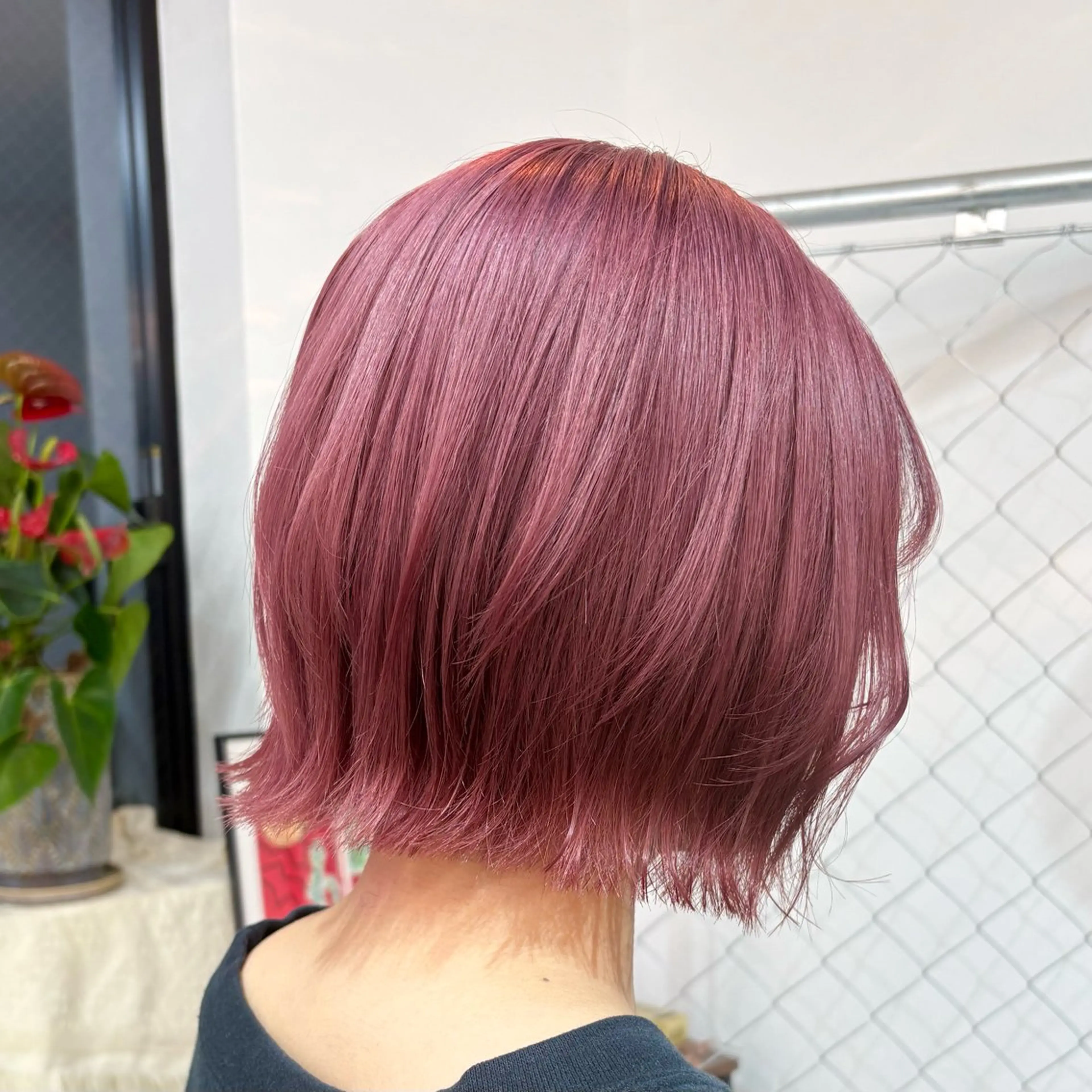 カラー ピンクカラー ヘアカラー トリートメント 💎艶々ハイトーン MOE💍🤍のヘアスタイル