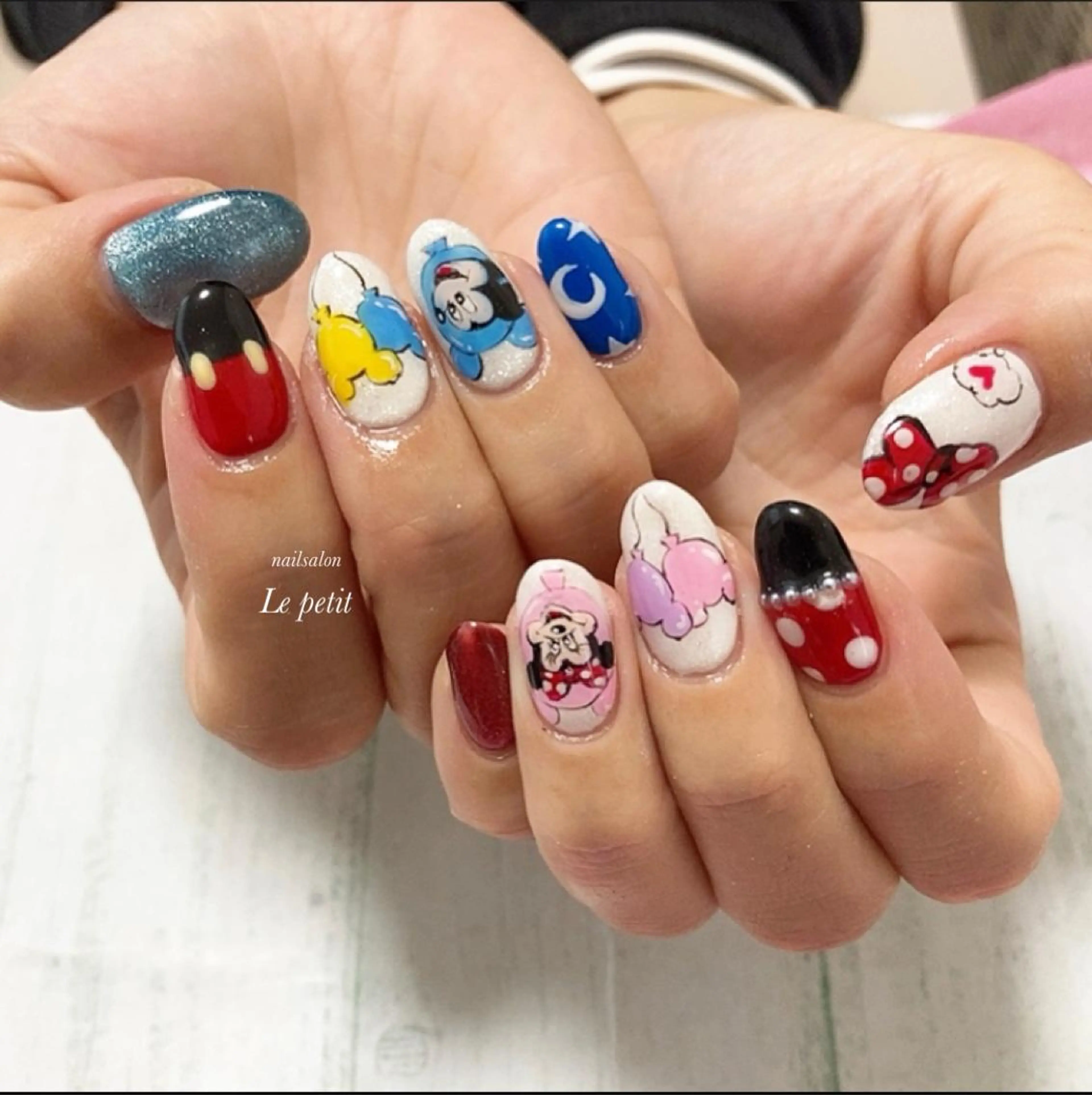 ネイル 石野 広佳のネイルデザイン