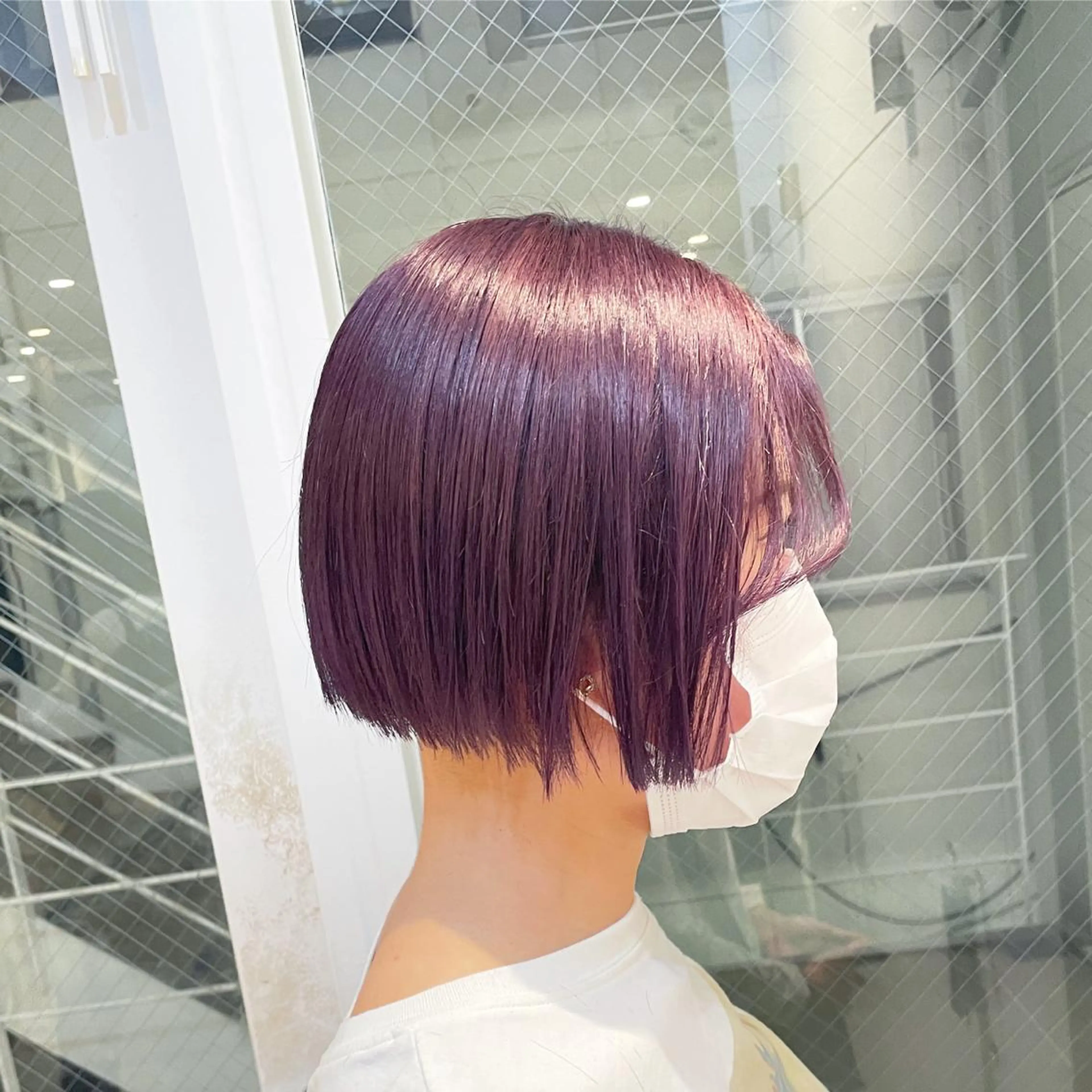 ショート カラー ヘアアレンジ ショートボブ ラベンダーカラー ボブ ショートヘア ヘアカラー トリートメント ヘッドスパ ヘアセット 艶髪✨寒色カラー✨ 翁長孝輔のヘアスタイル