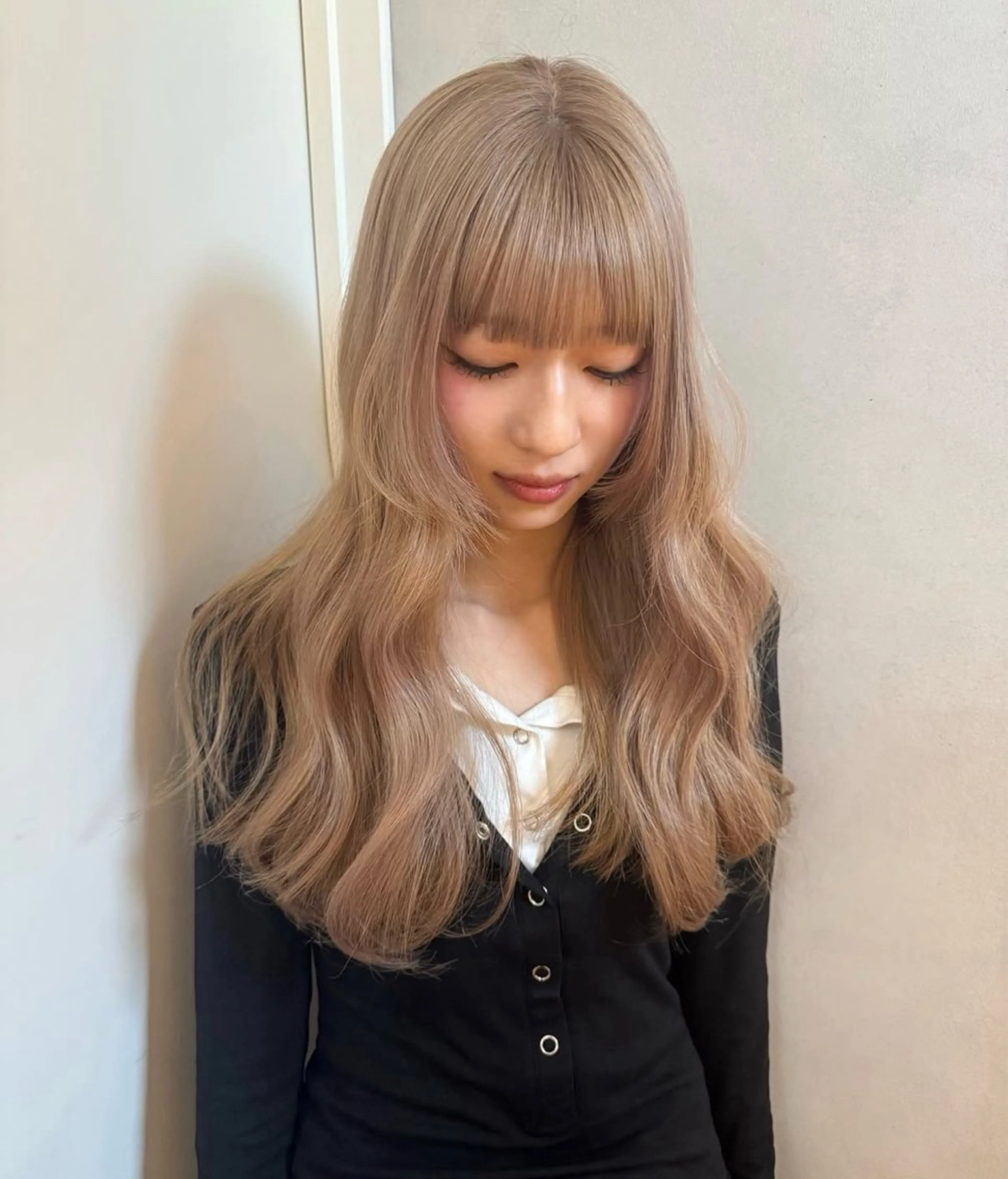 ミディアム カラー ヘアアレンジ 縮毛矯正ブリーチ/ ベージュmamiのヘアスタイル