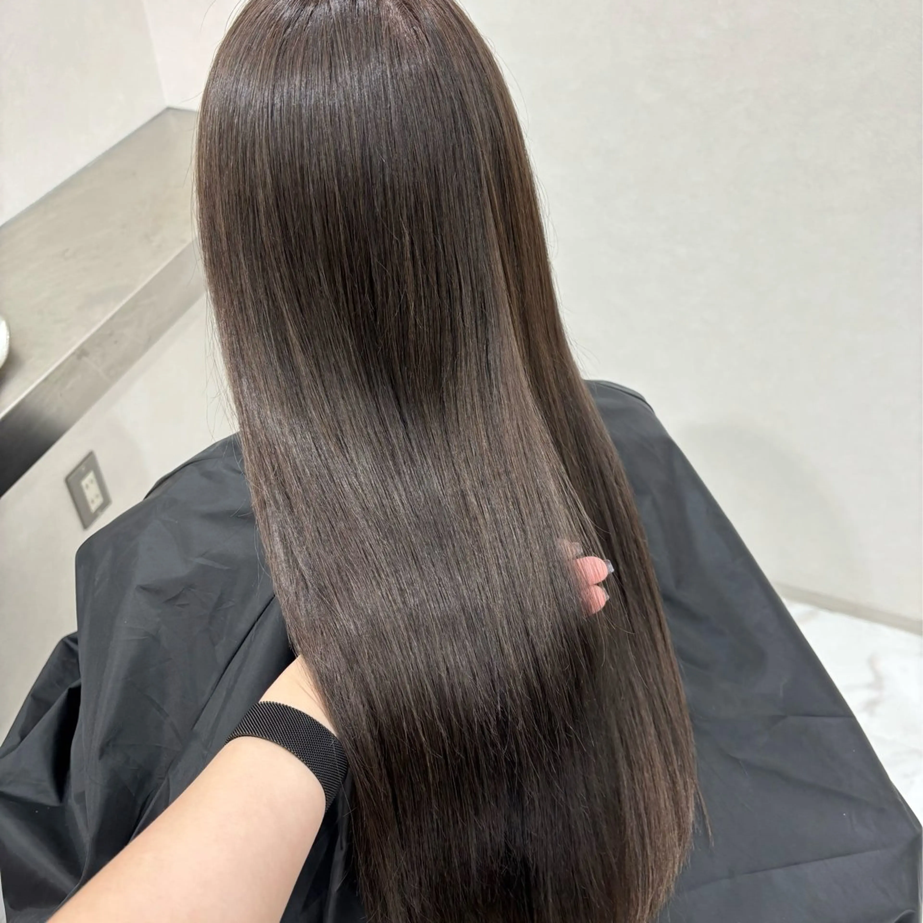 ロング カラー カット ヘアカラー トリートメント グレージュ🐰透明感 カラー🫧akihoのヘアスタイル