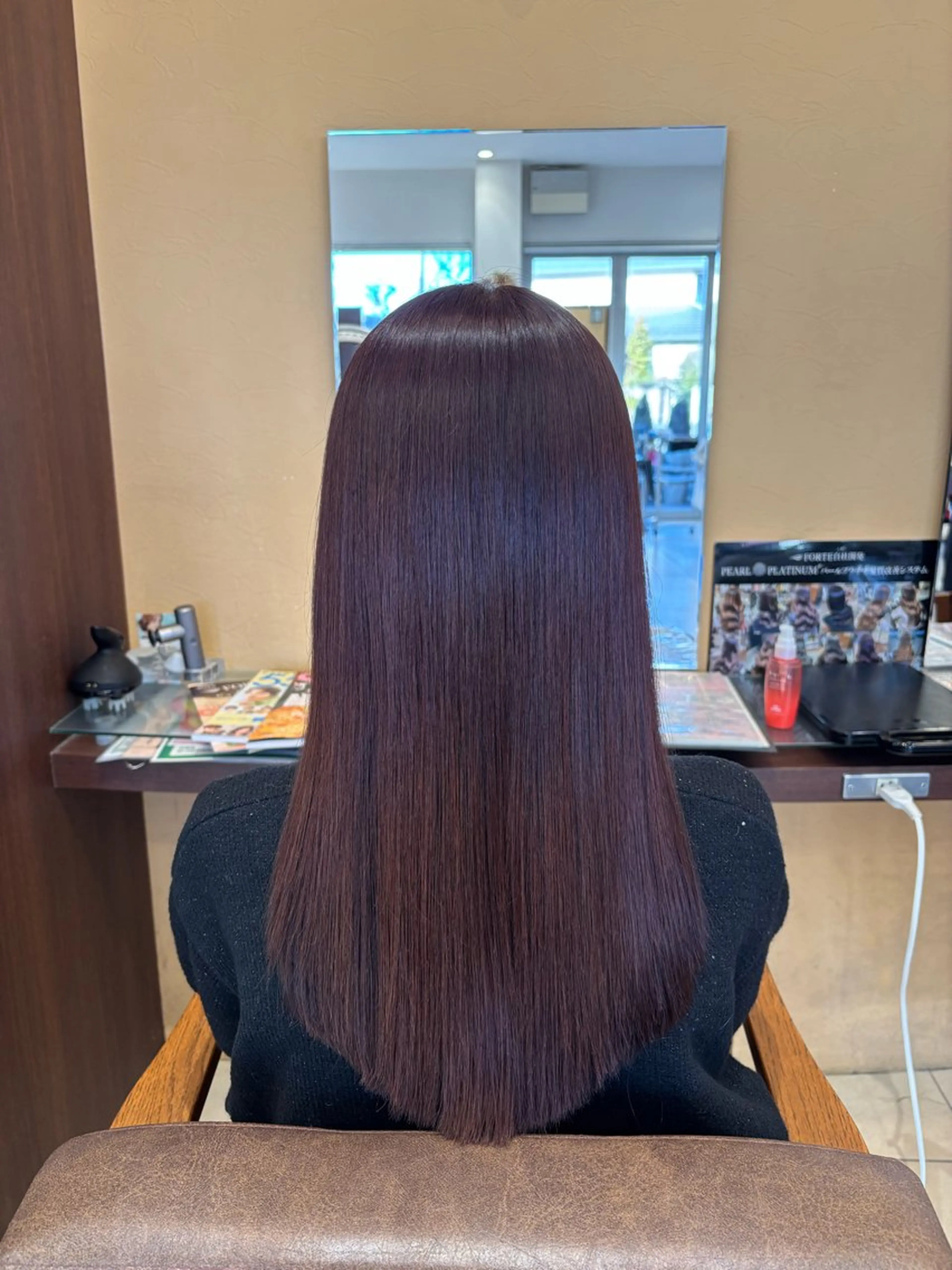 ロング カラー カット ヘアカラー ハイトーン/寒色系 カラー/Risa🌿のヘアスタイル