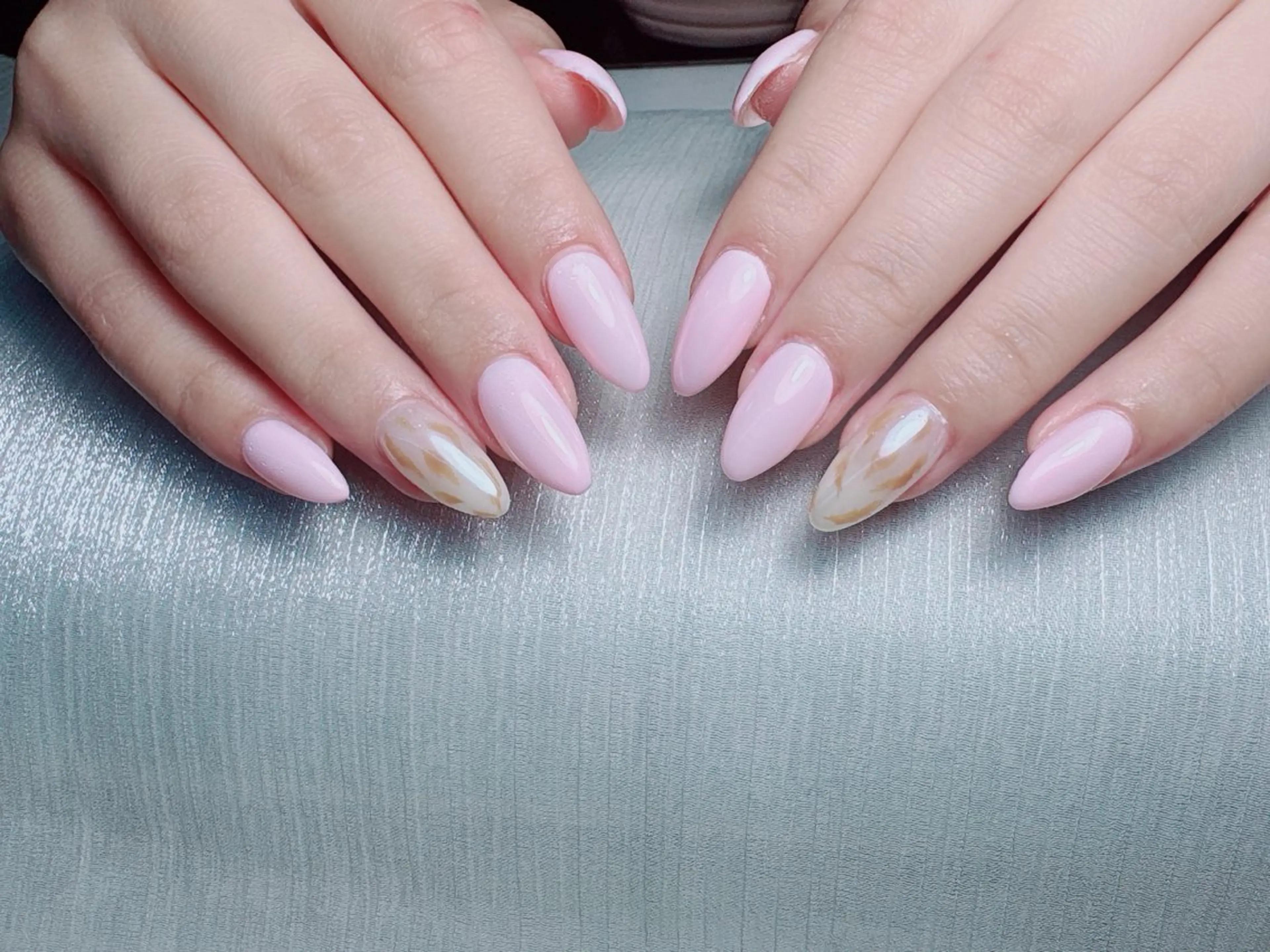 ネイル ハンドネイル Yuxi Beauty salon 【ユーシィー ビューティ サロン】所属・ユーシーネイルサロン 池田公園店のネイルデザイン