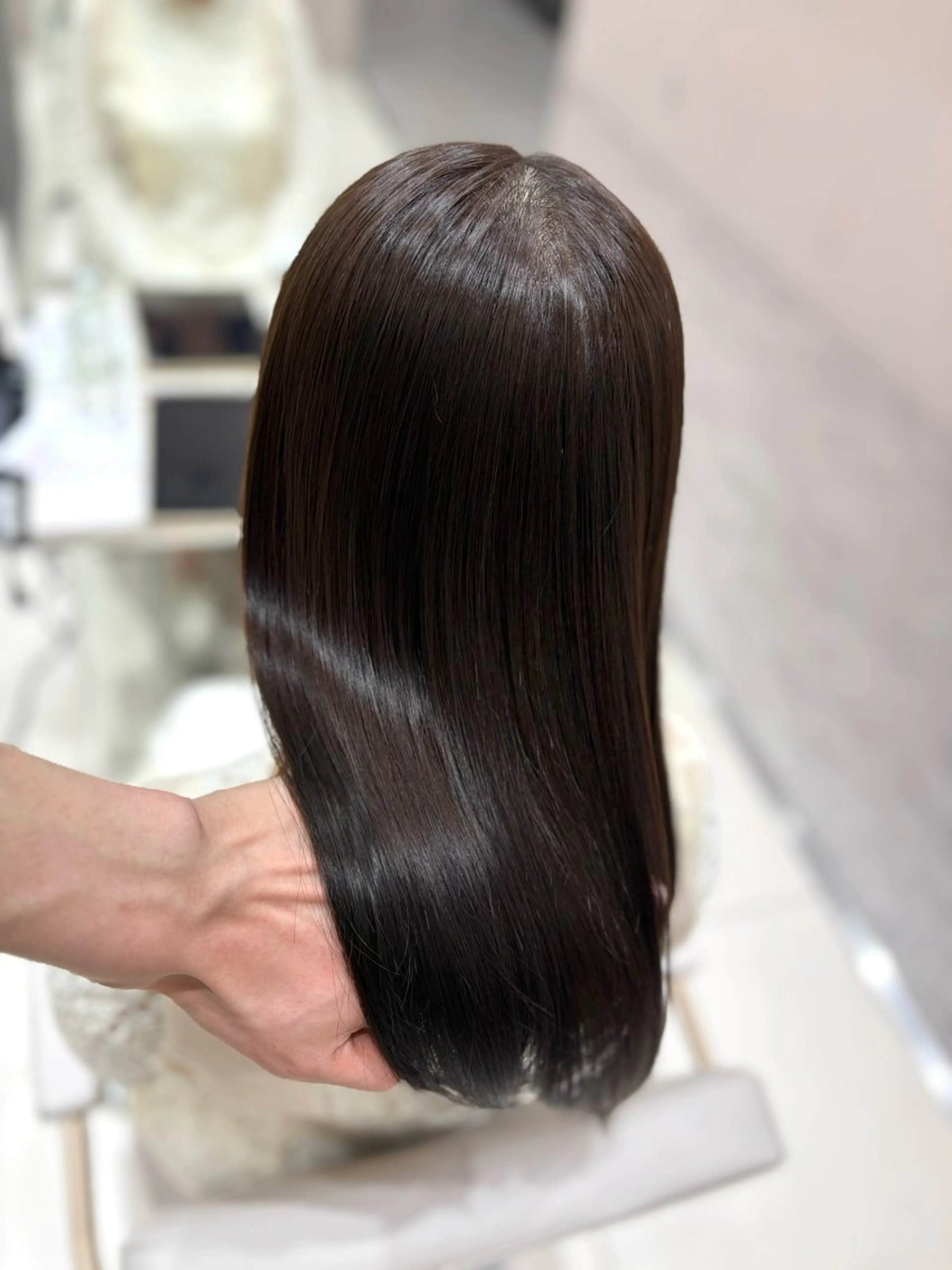 セミロング カラー ブラウンカラー チョコレートブラウン 髪質改善 ヘアカラー トリートメント 銀座/オリーブ/ 透明感カラー✨りくのヘアスタイル