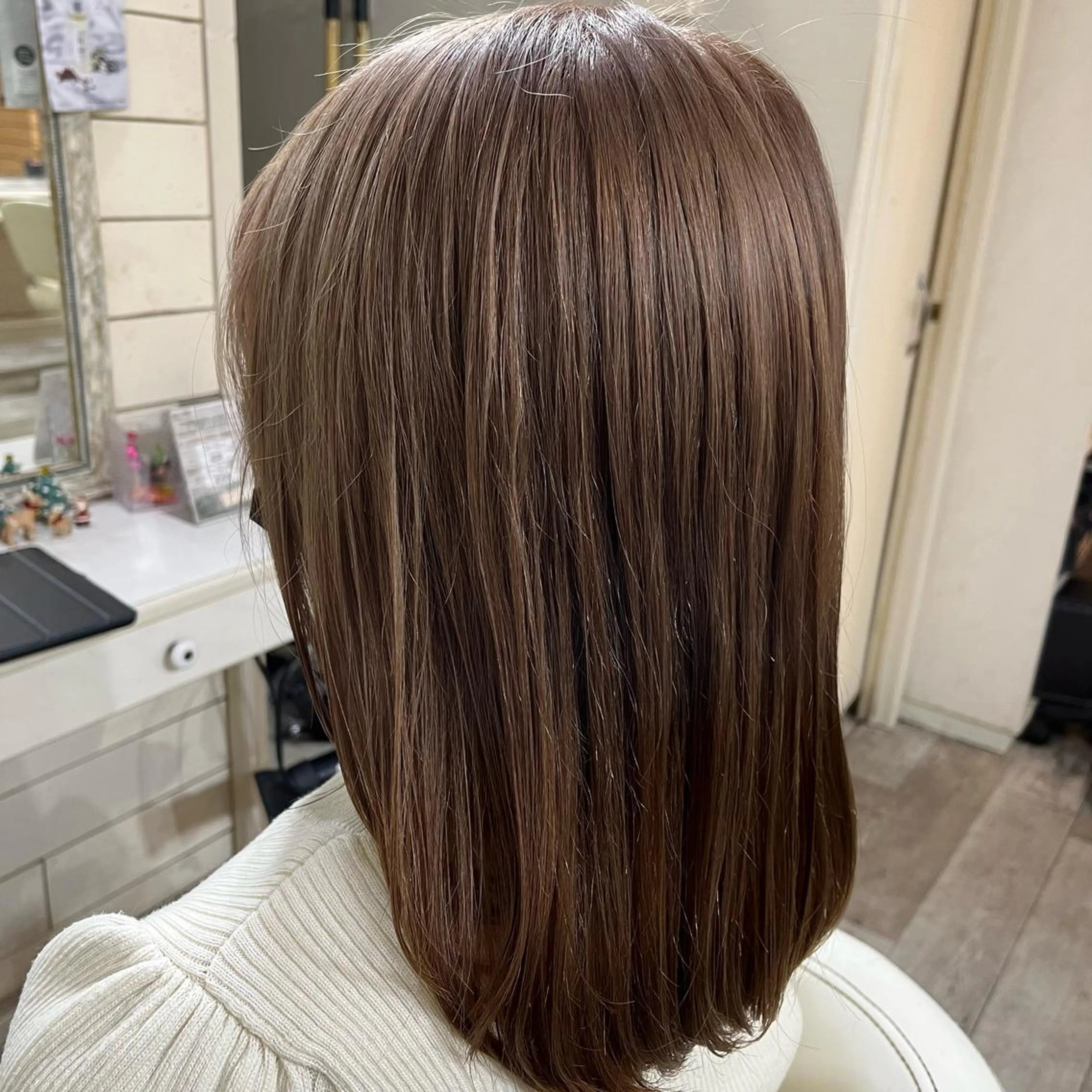 ミディアム カラー ブリーチ カラー特化美容師 なかもと たつひろのヘアスタイル