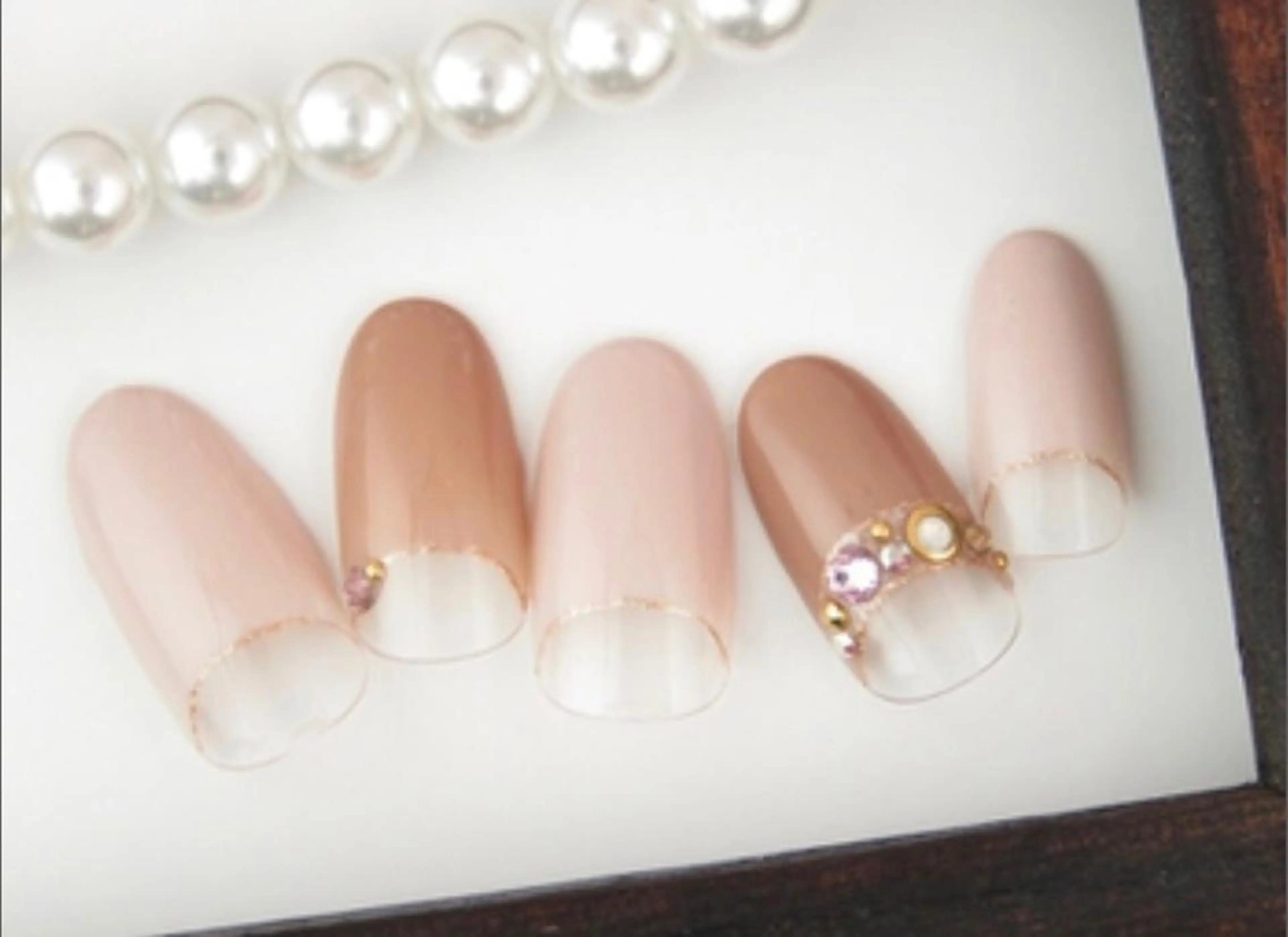 ネイル Lisse所属・戸田 奈津美のマツエク・マツパデザイン