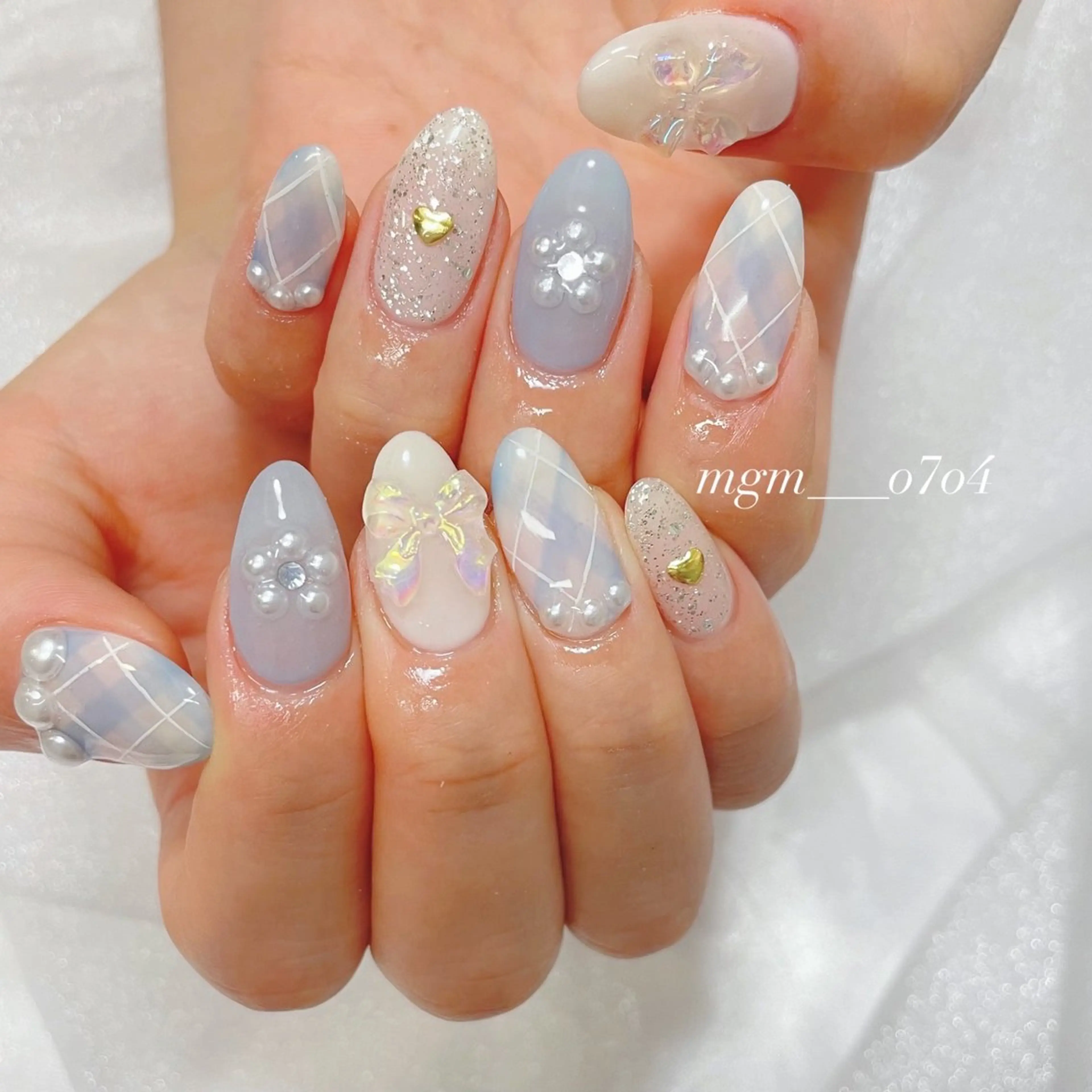 ネイル ハンドネイル ハンドケア MoON...❤︎ MeGuのネイルデザイン