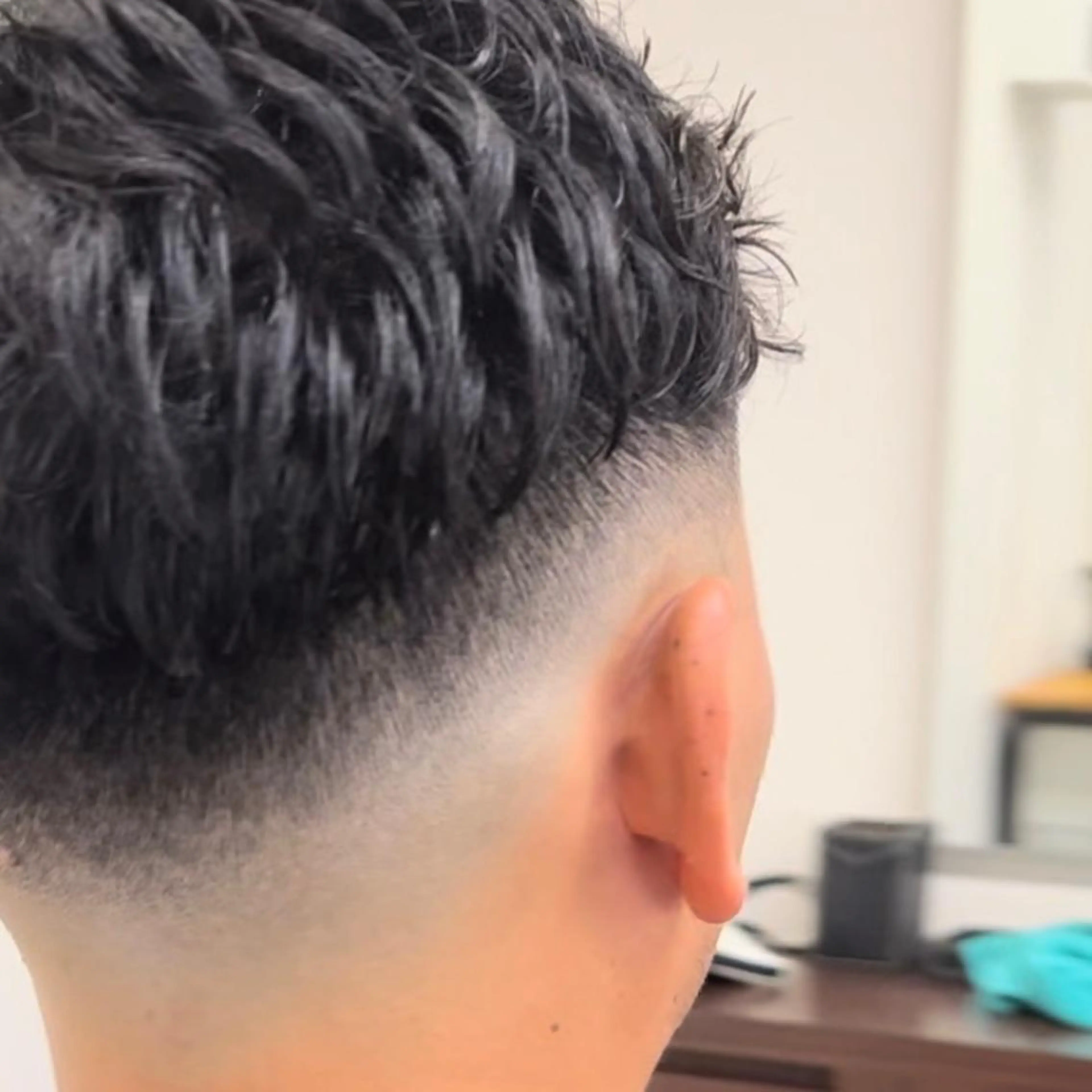 メンズ フェードカット スキンフェード JOY/BOX  新大阪店所属・久保 美空のヘアスタイル