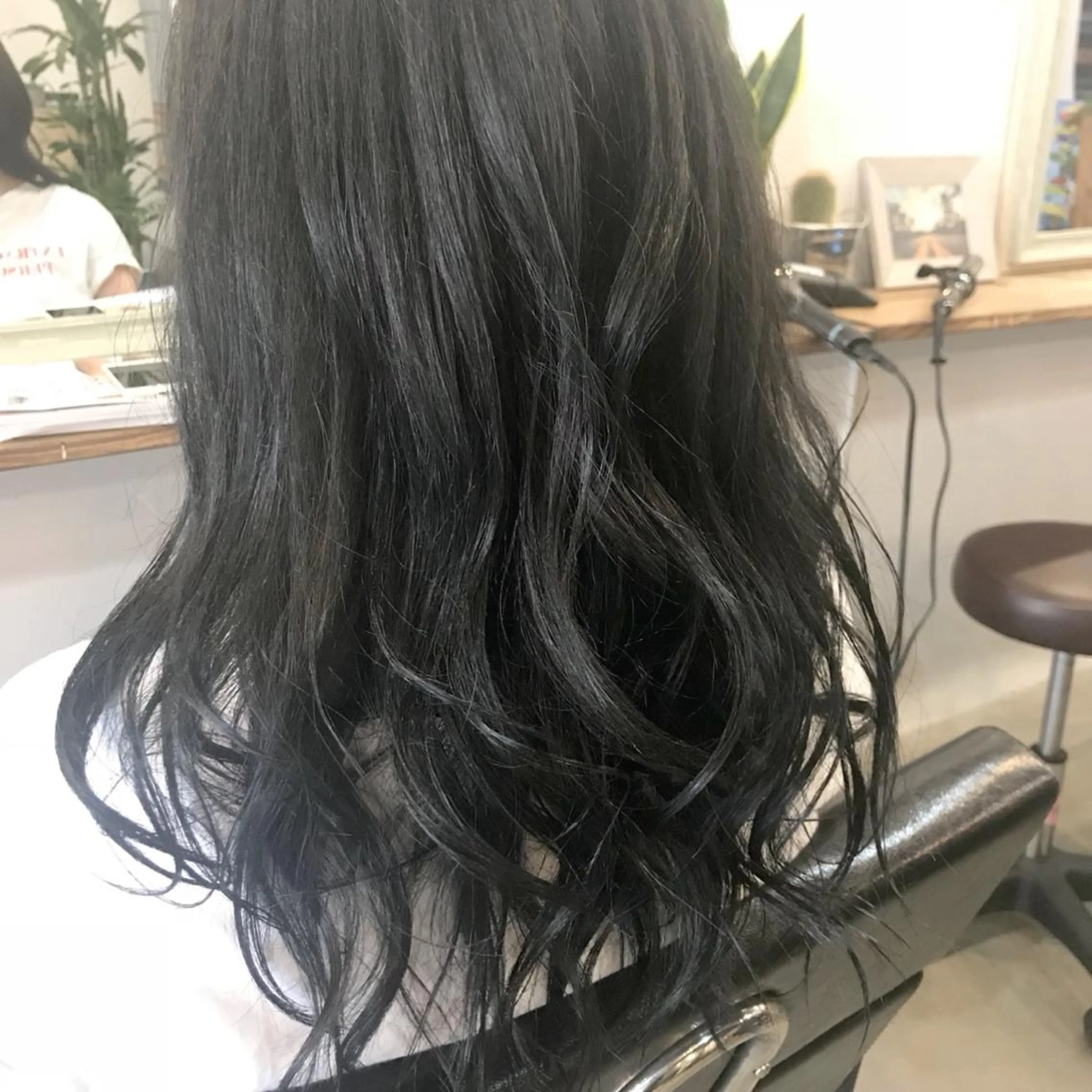 ロング カラー メンズ限定クーポン シェアサロン博多のヘアスタイル