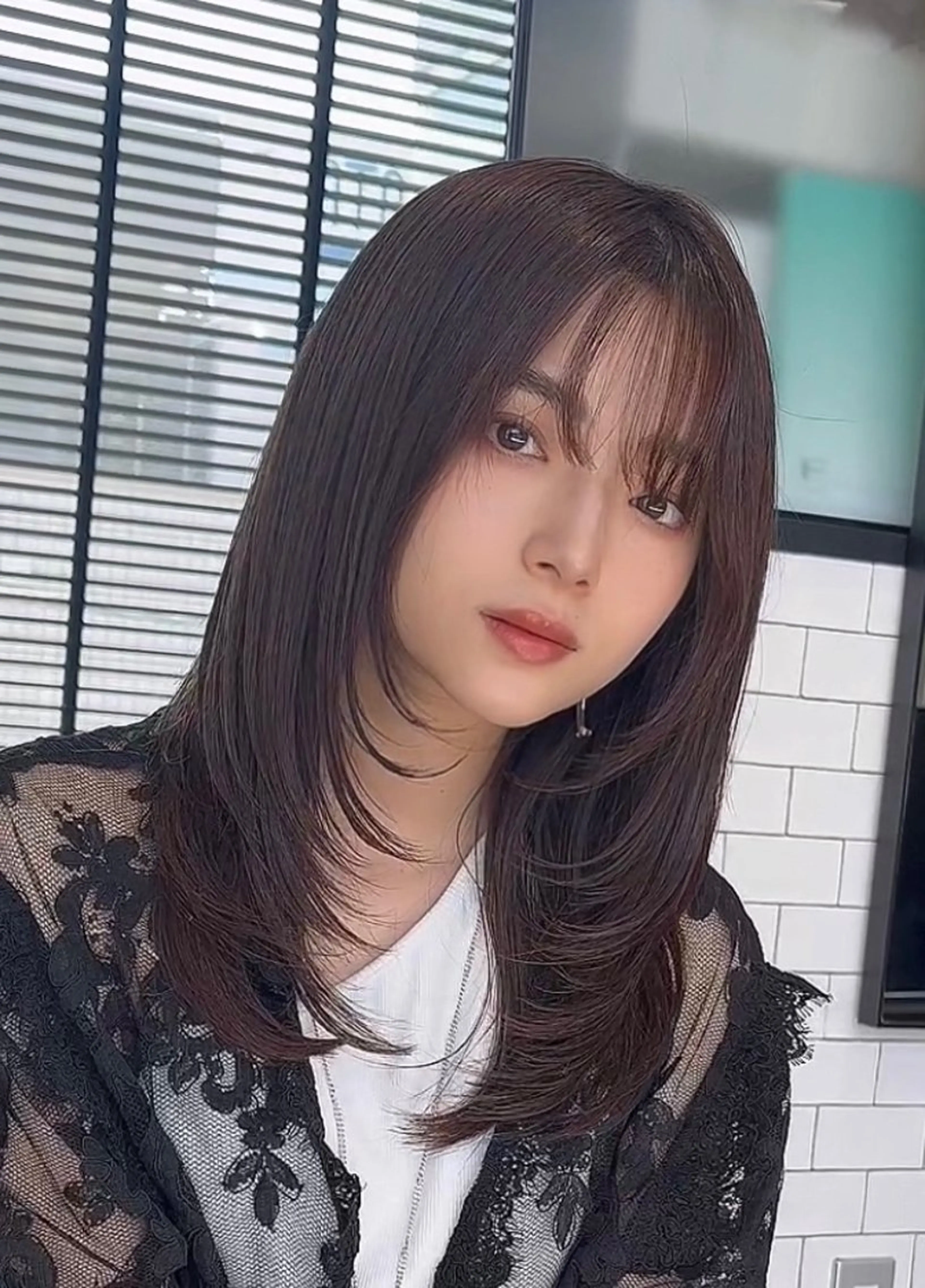 セミロング カラー カット ヘアカラー トリートメント 🌫️大人韓国ヘア 🌫️naoyaのヘアスタイル