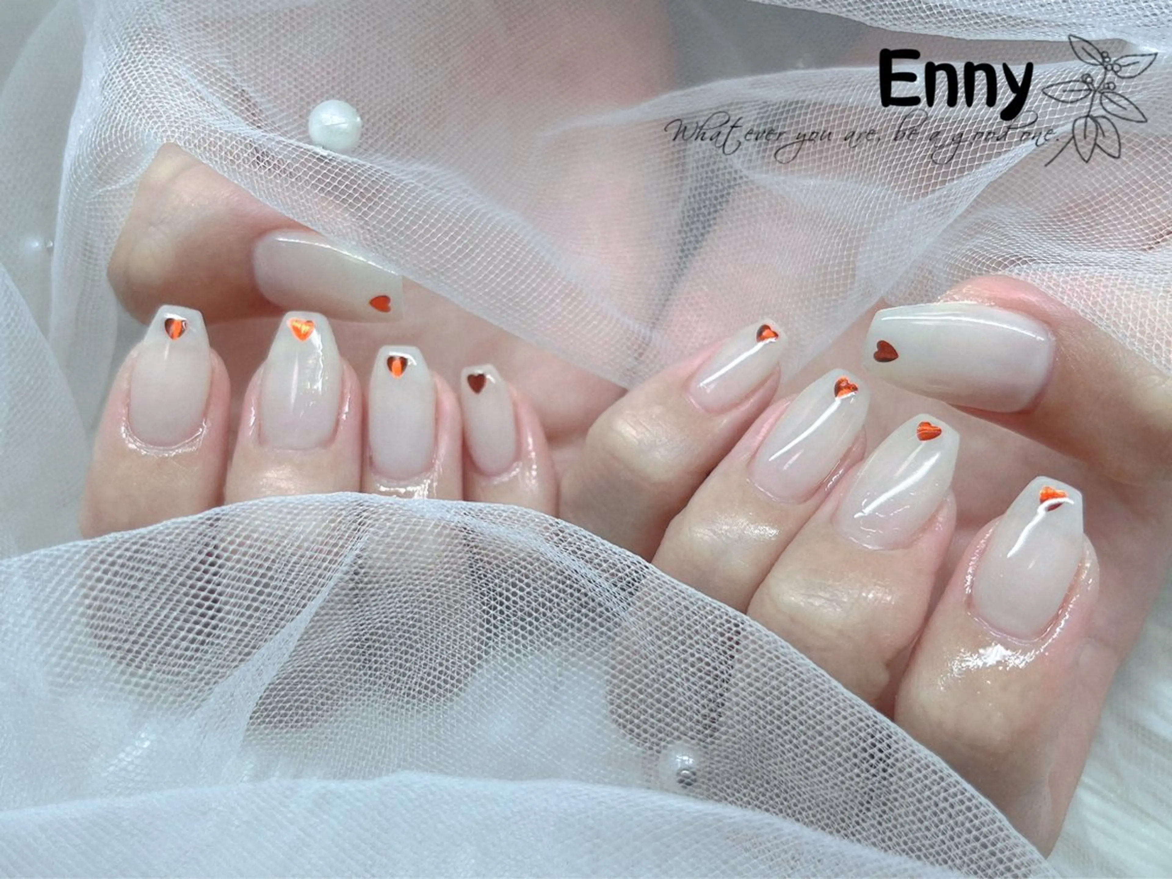 ネイル チークネイル フットネイル フレンチネイル ジェルネイル ガラスフレンチ Lily Ennyのネイルデザイン