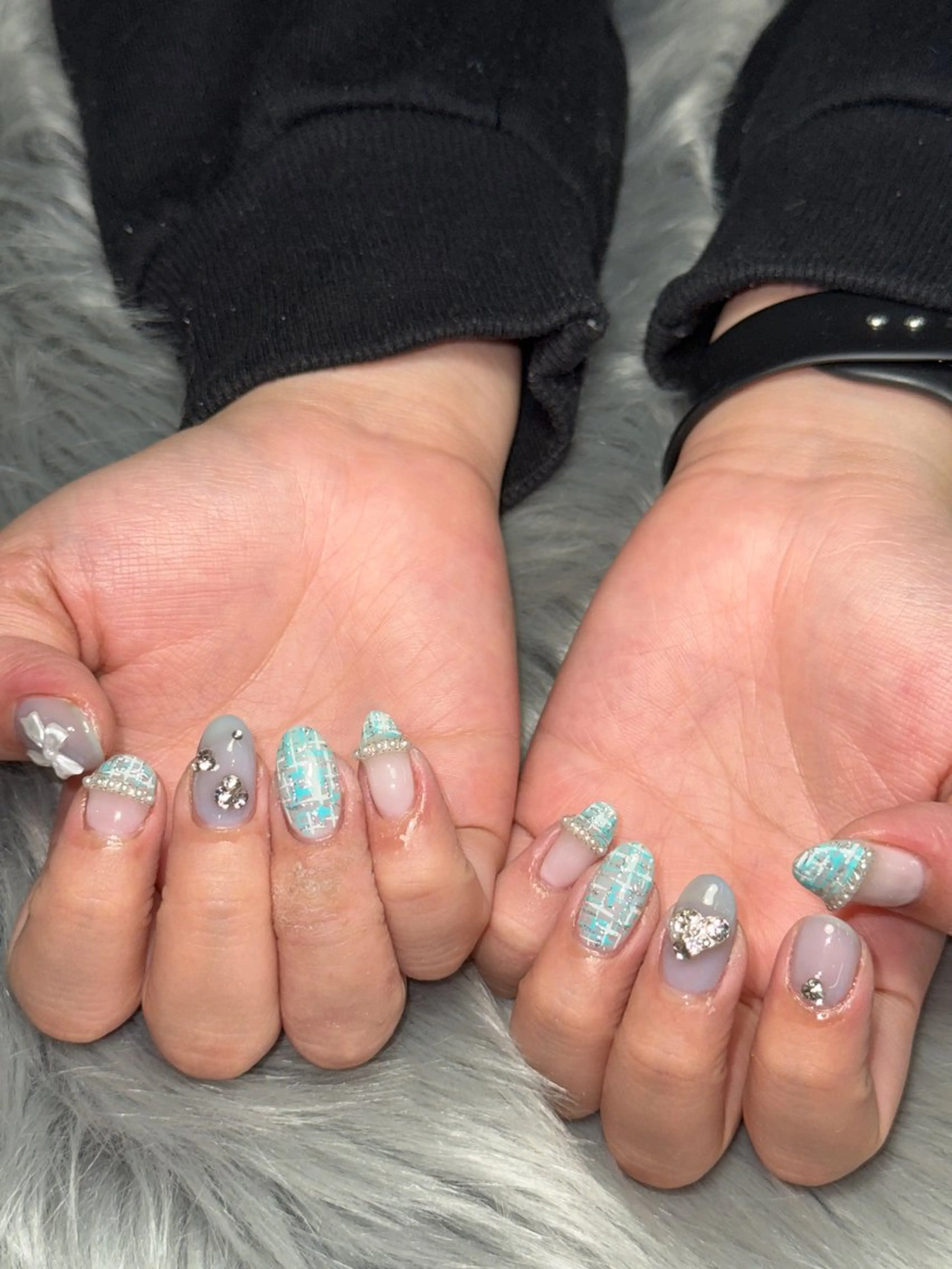 ネイル ハンドネイル Momoka 🍑🎀のネイルデザイン