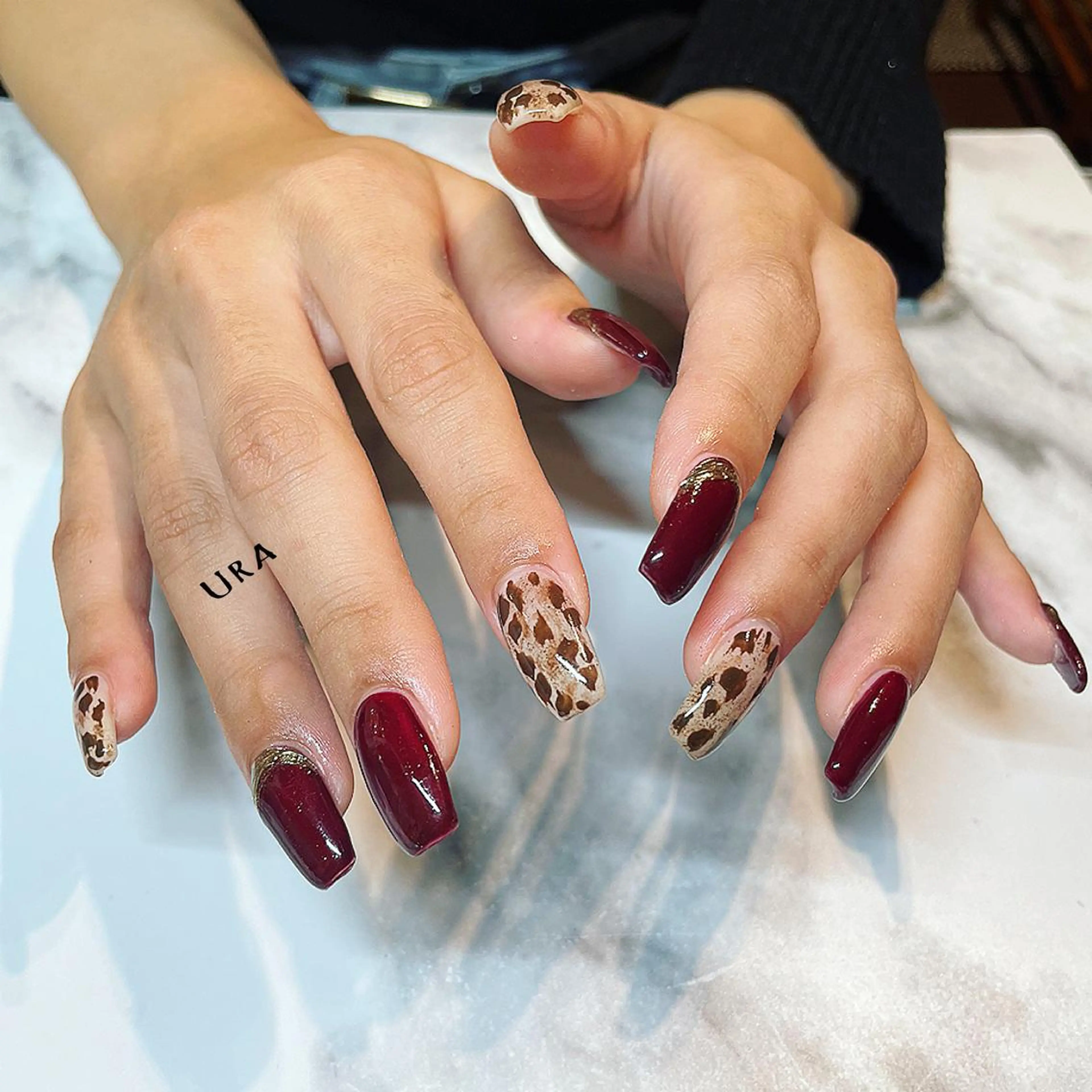 ネイル UrakoNail 《nail》のネイルデザイン