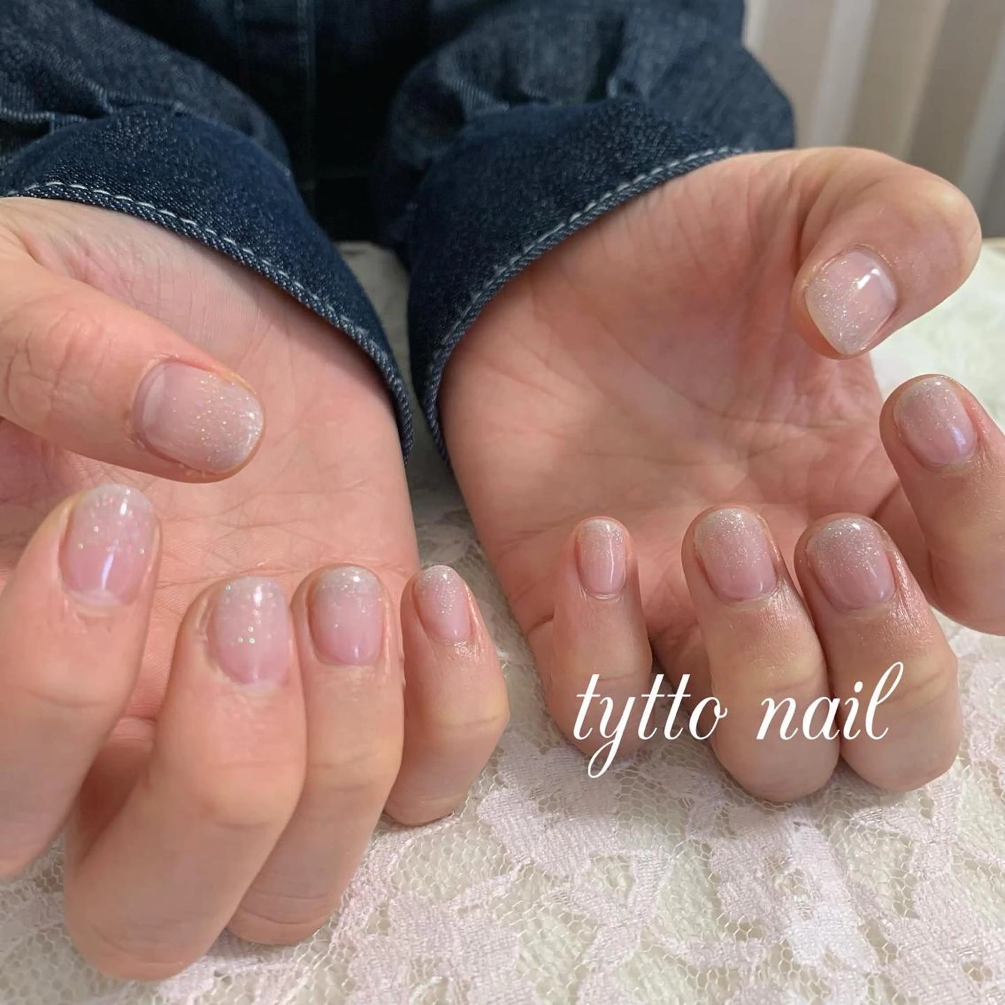 ネイル グラデーション ラメ(グリッター) ラメグラデーション オフィスネイル シンプルネイル tytto nail ❤︎‪‪eri‪‪のネイルデザイン