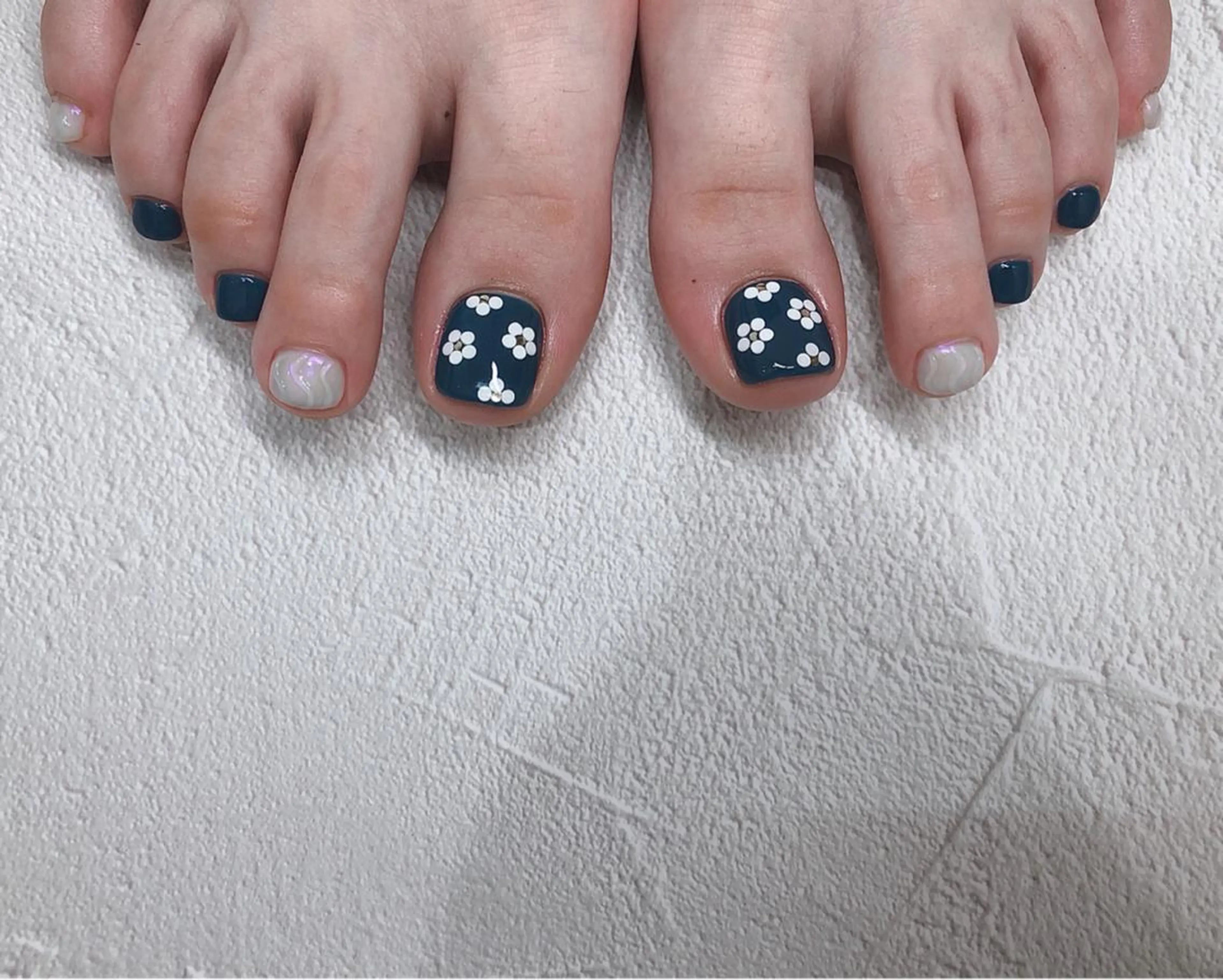 ネイル フラワーネイル ネイビー フットネイル nail heron所属・saki_ nail heronのその他イメージ