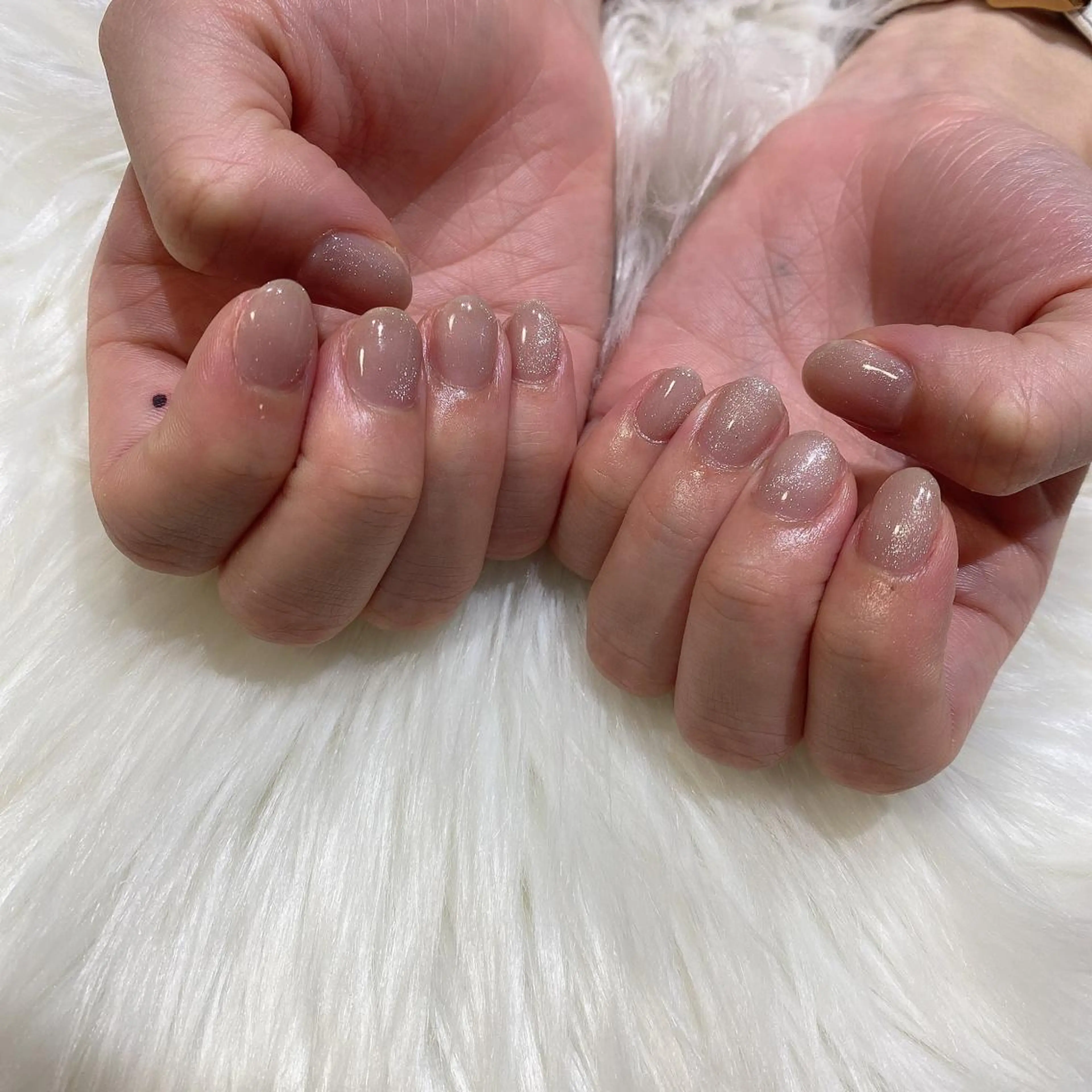 ネイル ハンドネイル 西岡 杏のネイルデザイン