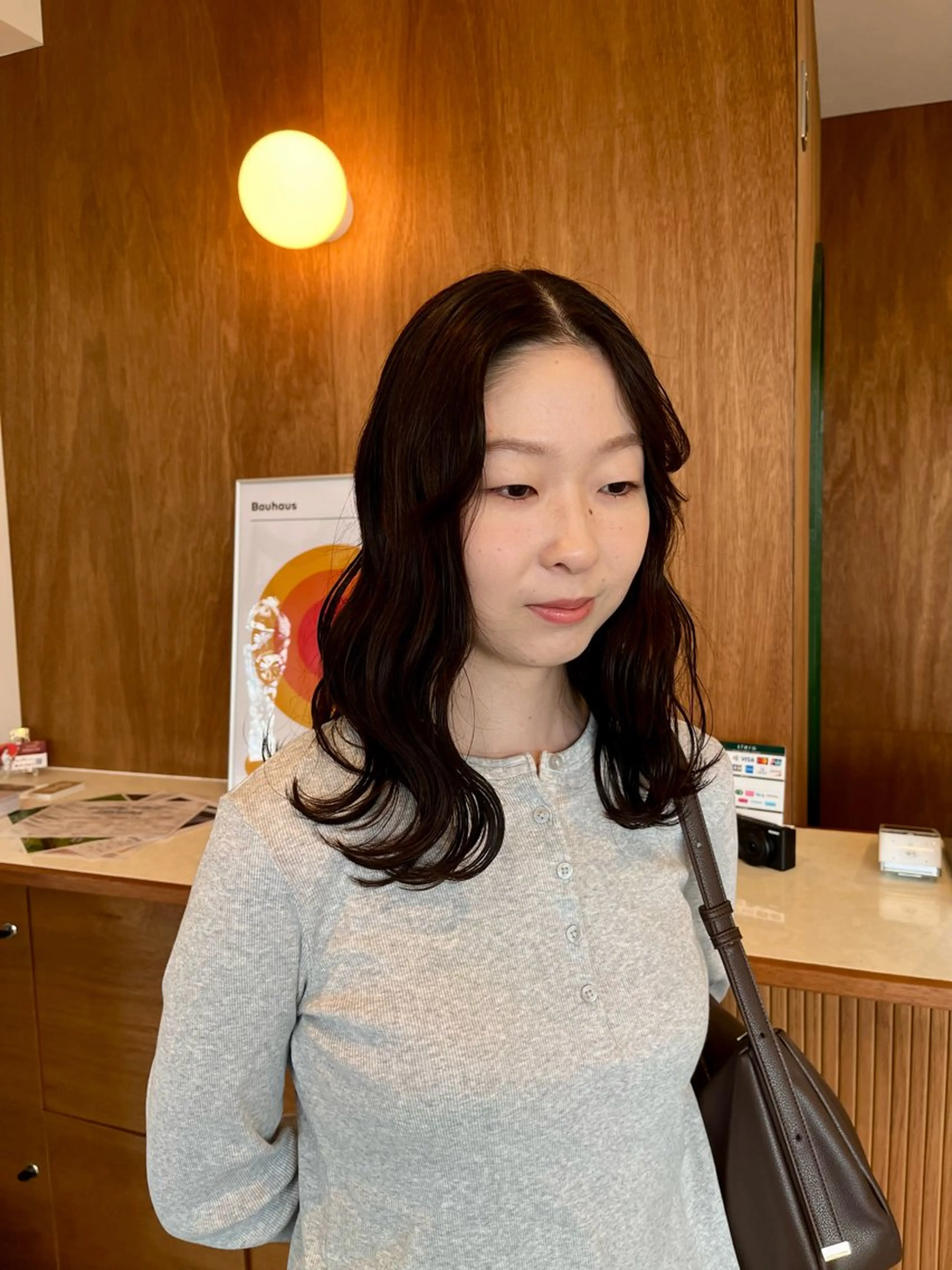 セミロング カット ヘアカラー LOBBY HIMERIのヘアスタイル