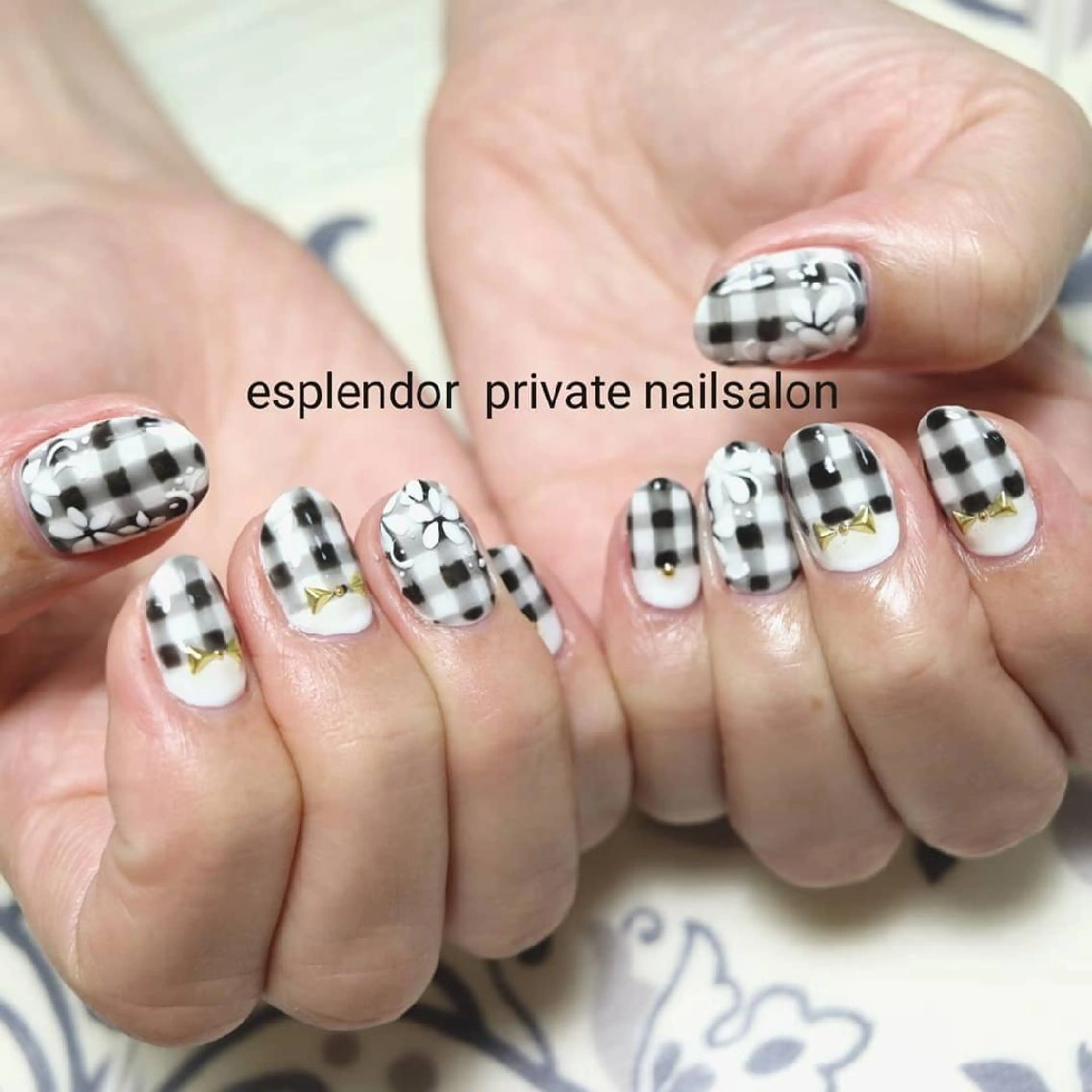 ネイル アートネイル フラワーネイル ハンドネイル ハンドケア esplendor  エスプレンドル所属・esplendor  エスプレンドルのネイルデザイン