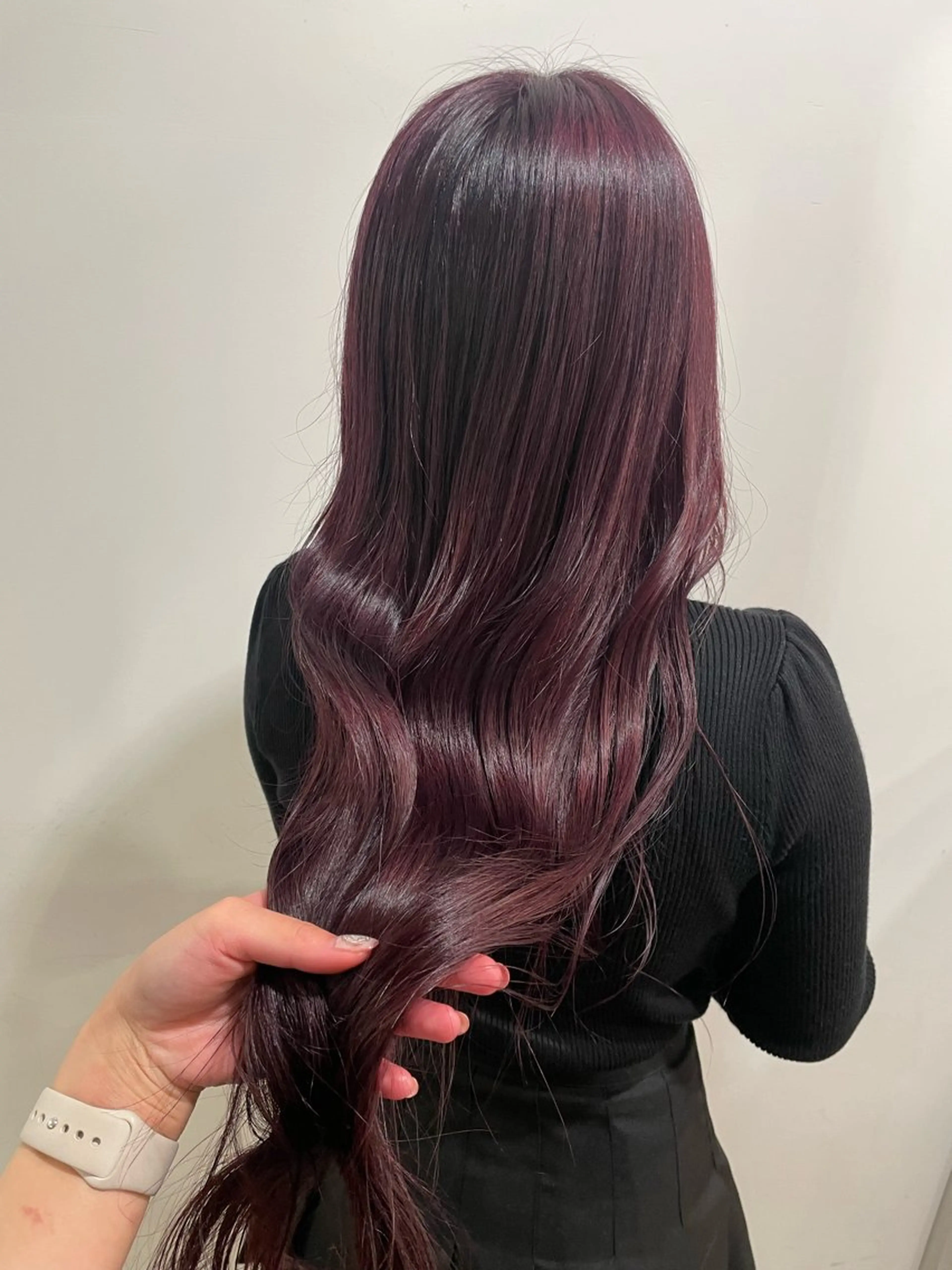 ロング ヘアカラー トリートメント オオシマ ミユのヘアスタイル