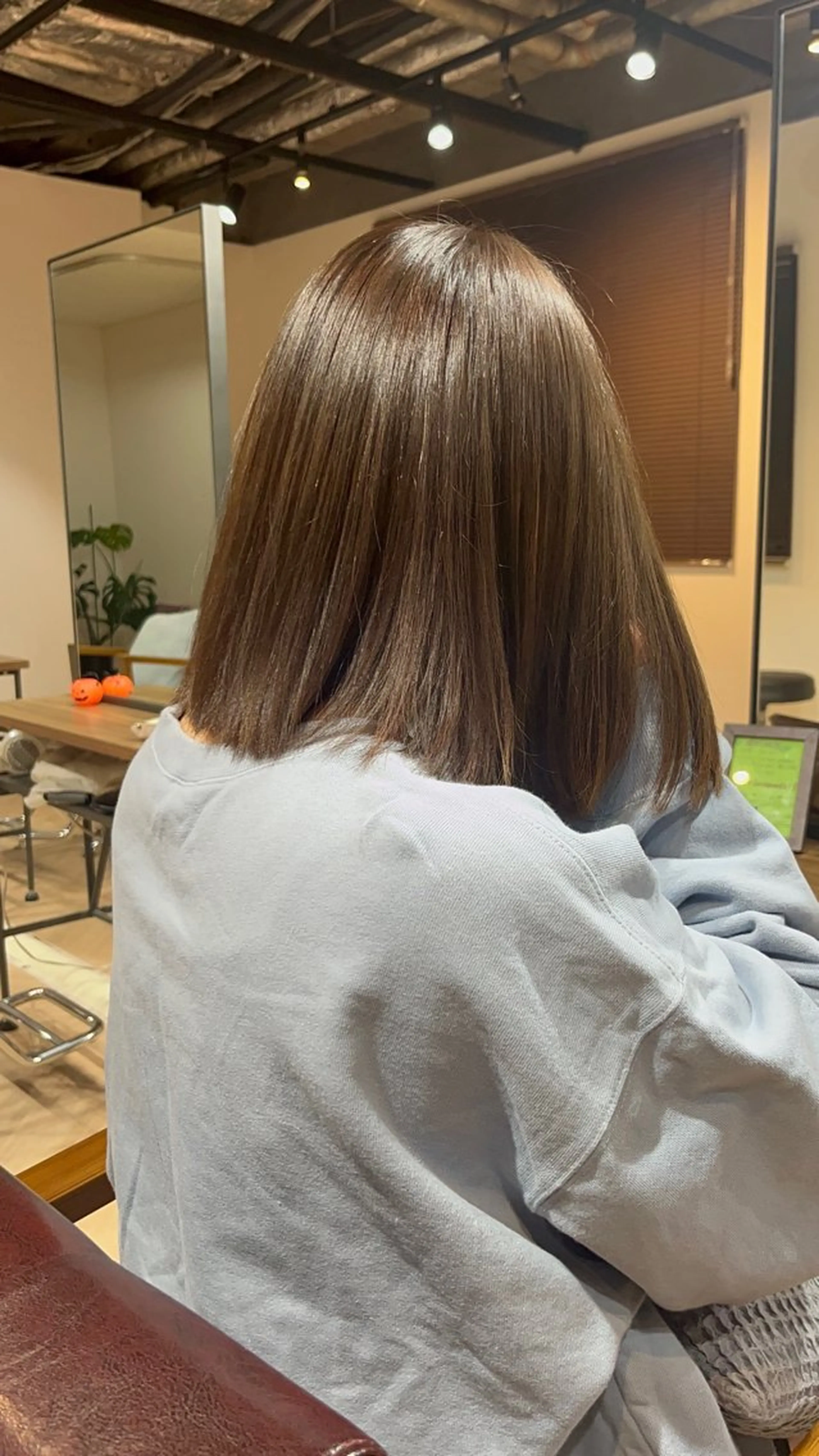 カラー ベージュカラー BROOK.ブルック所属・奥野 涼香のヘアスタイル