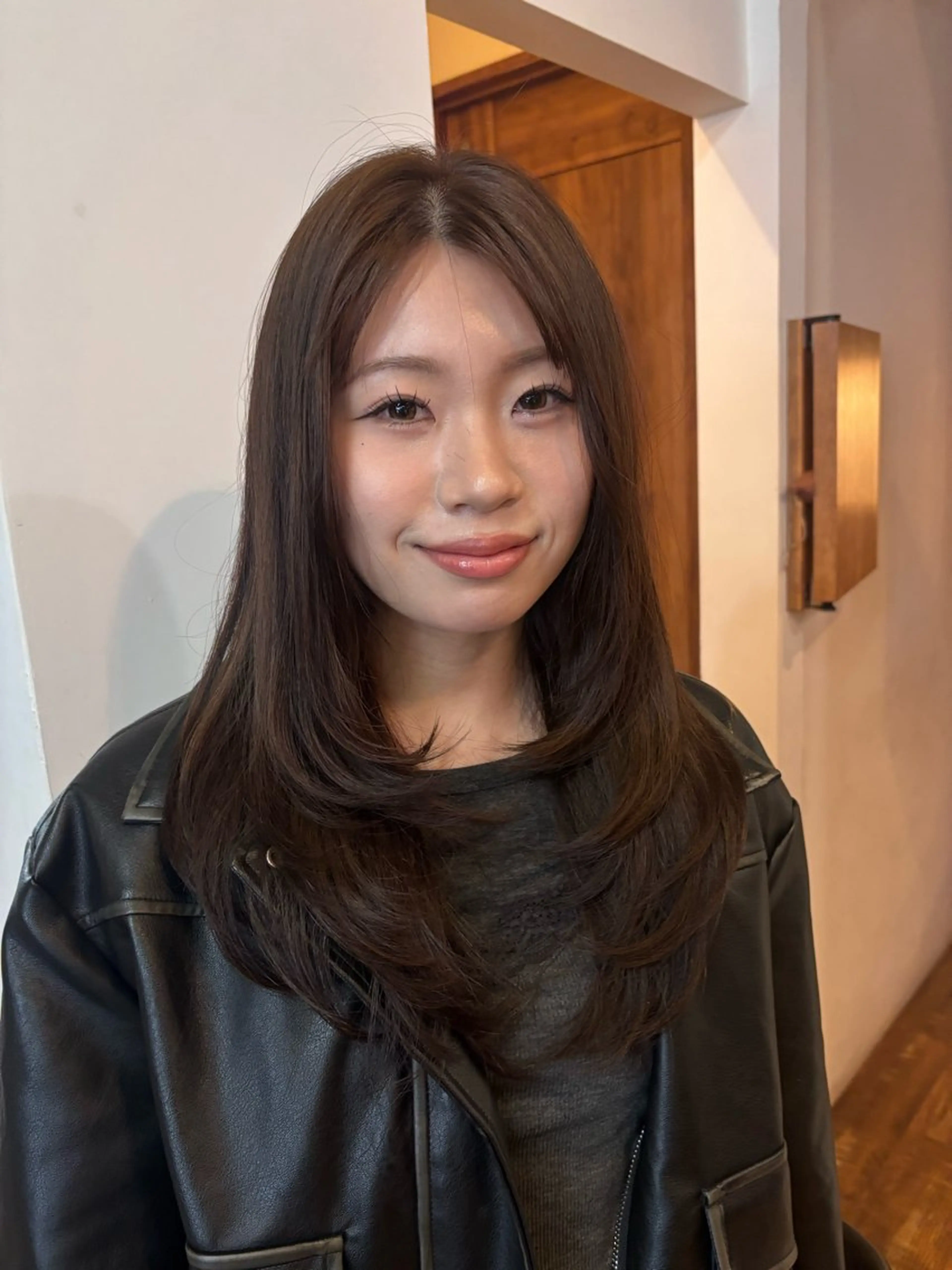 セミロング カット ヘアカラー トリートメント ウシロダ メグミ /ボブ/透明感カラーのヘアスタイル