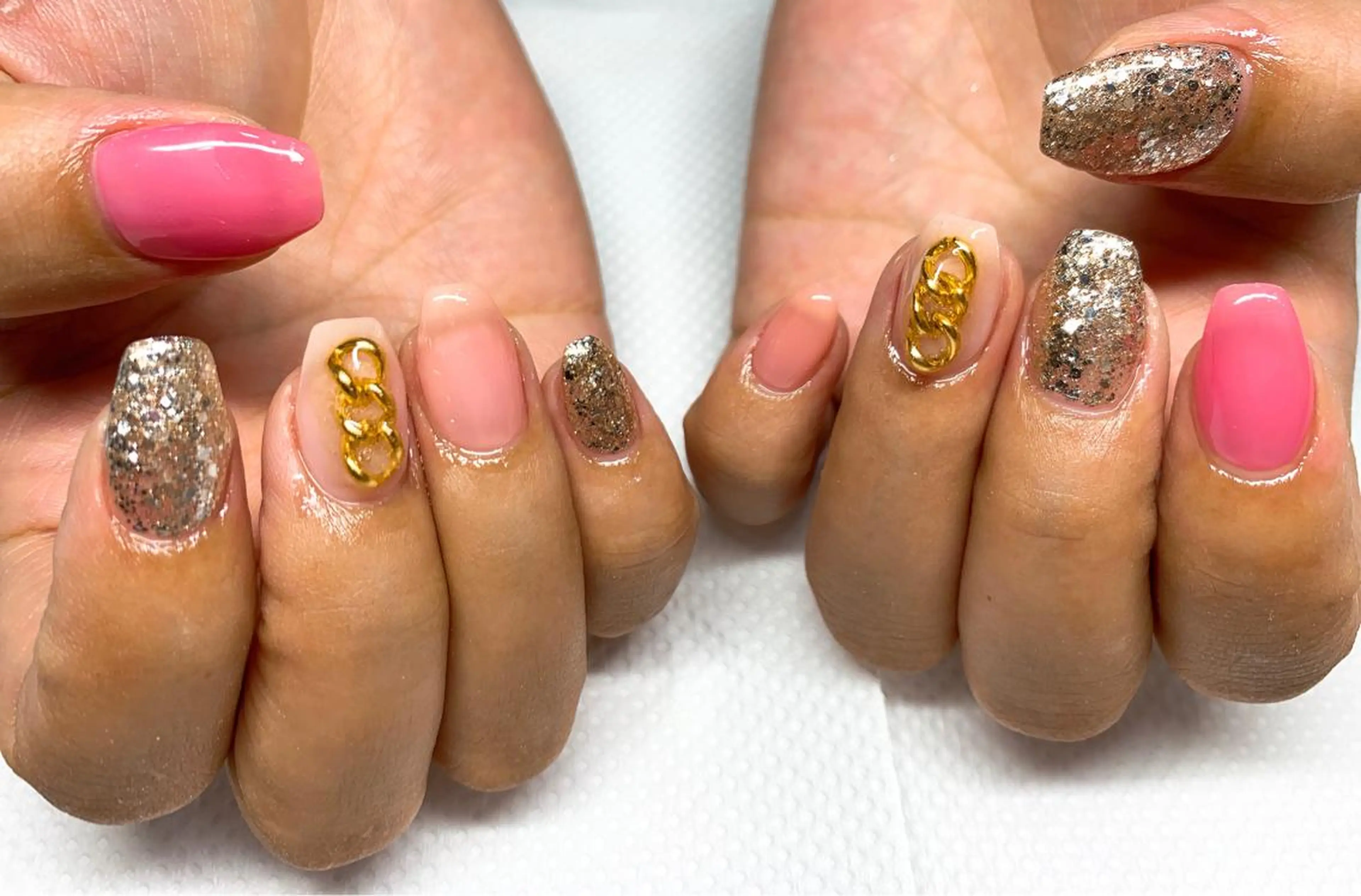 ネイル ワンカラーネイル ガールネイルサロン所属・ガール ネイルサロンのネイルデザイン