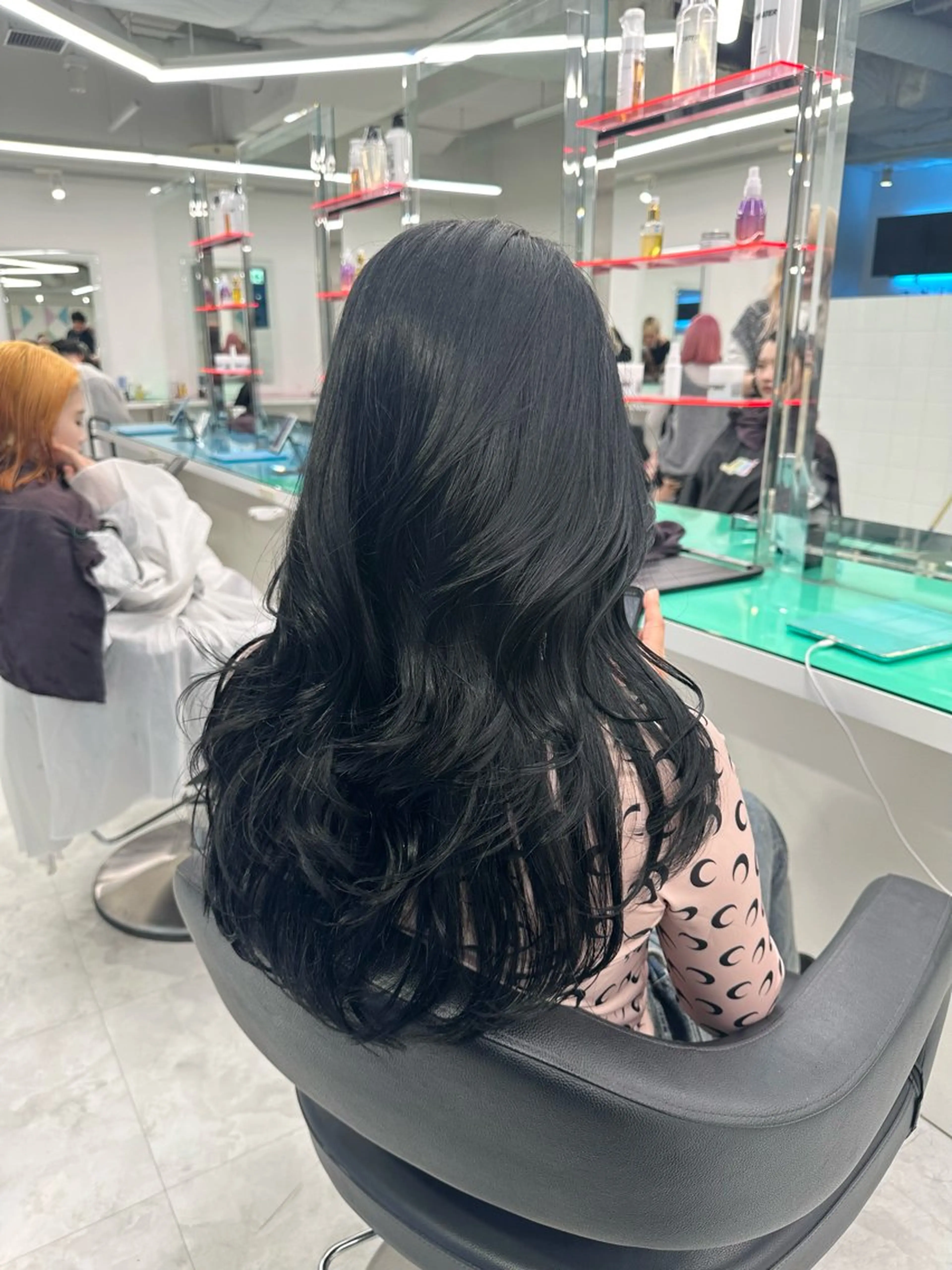 ロング カラー ヘアアレンジ メンズ カット ヘアカラー トリートメント ヘッドスパ ヘアセット 🌈トレンドヘア 🌈WATARU🌈のヘアスタイル