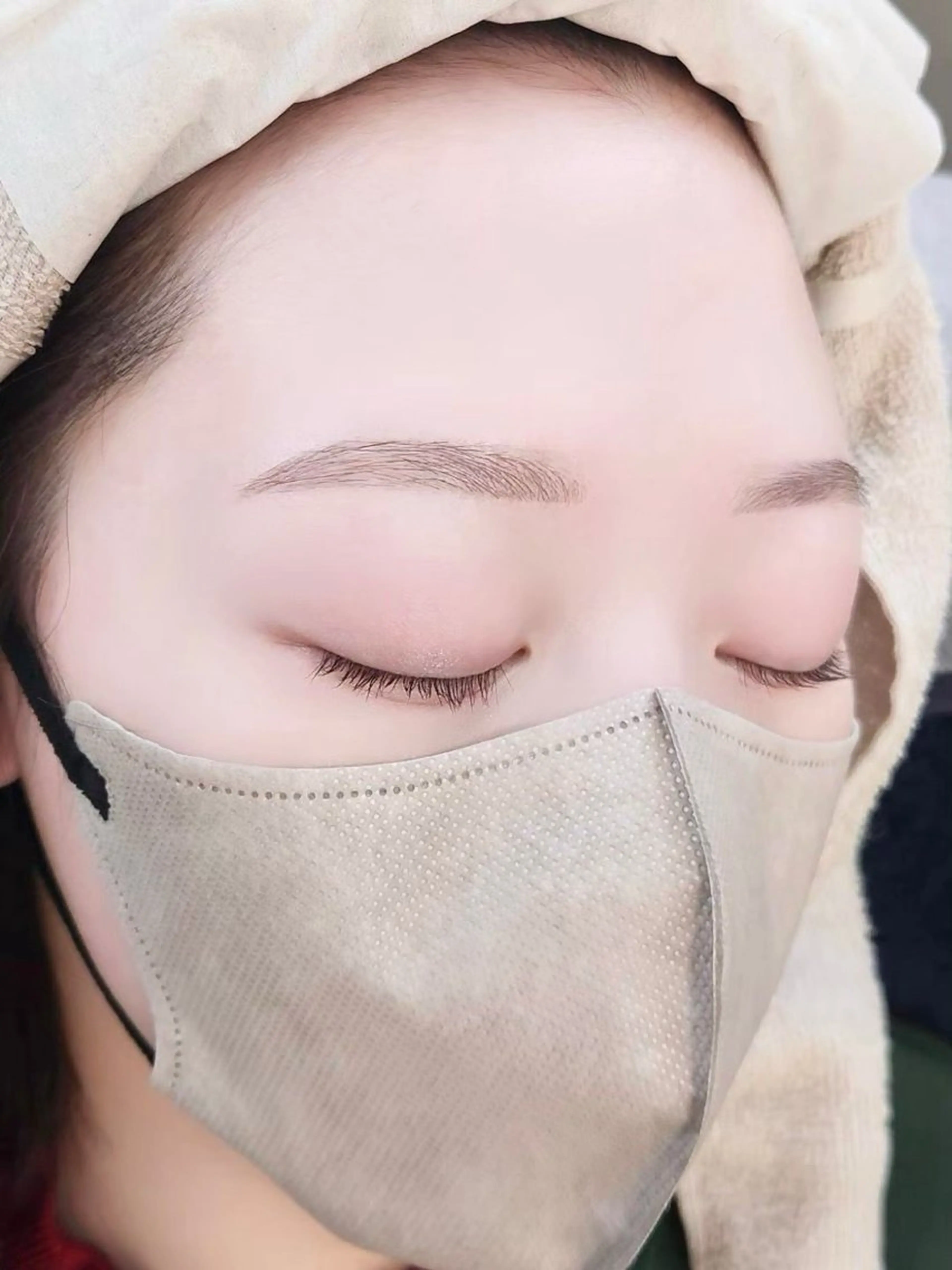 アイブロウ EYESENSE 大通店（addressシェアサロン内）所属・松井 凛のマツエク・マツパデザイン