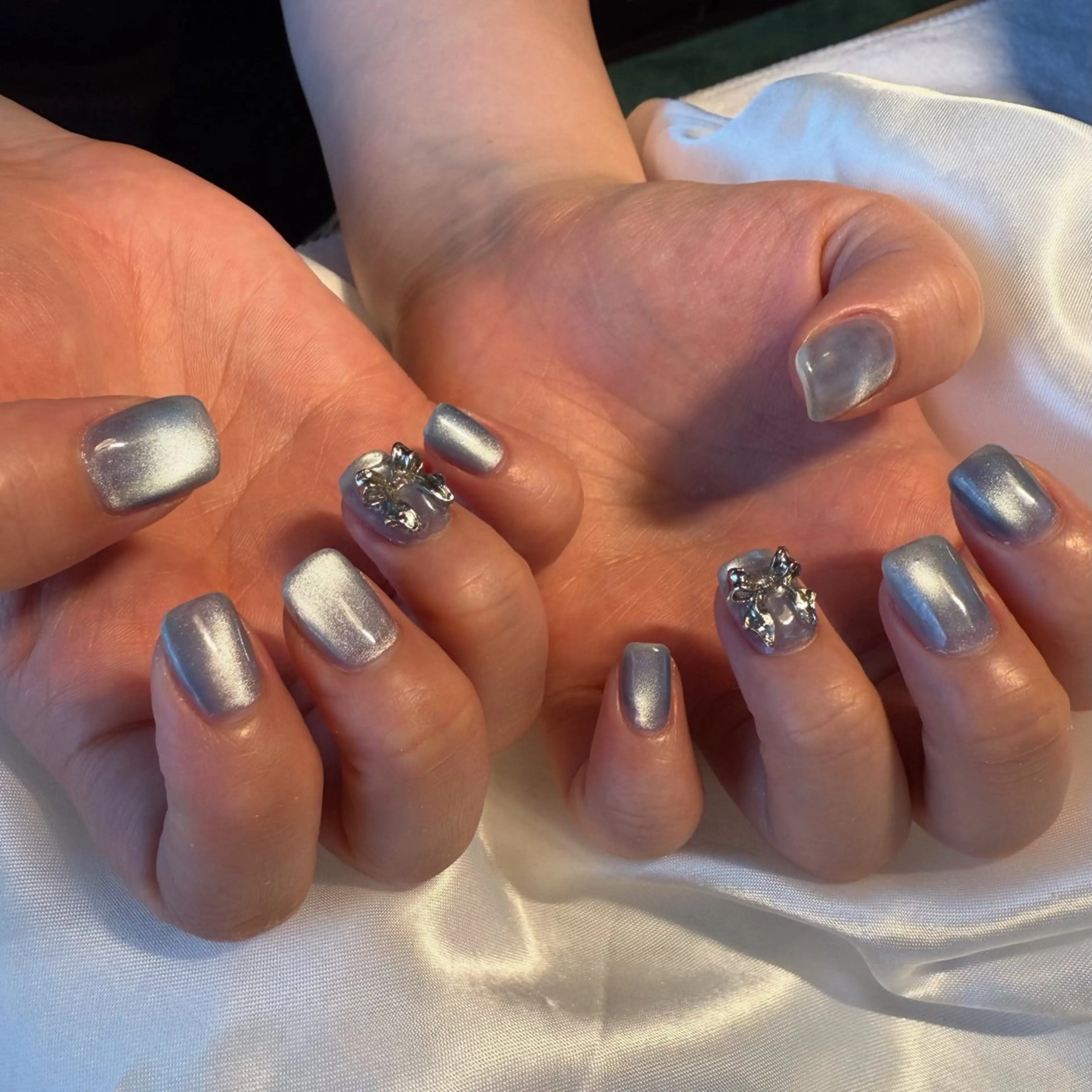 ネイル ブルー 氷ネイル・うるうるネイル マグネットネイル bylily yuriのネイルデザイン