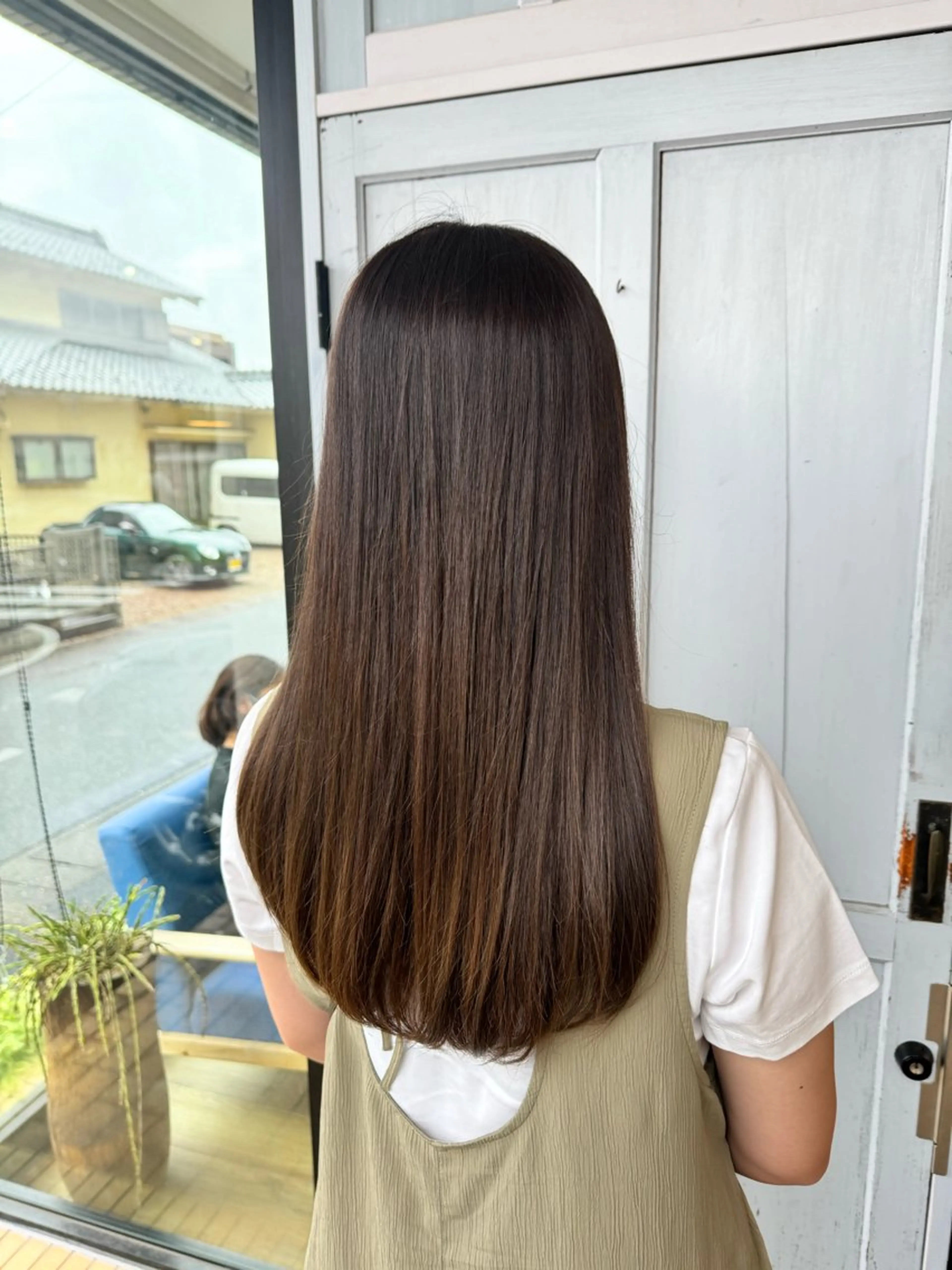 ロング カラー ブラウンカラー ヘアカラー トリートメント ツキダテ ユイのヘアスタイル