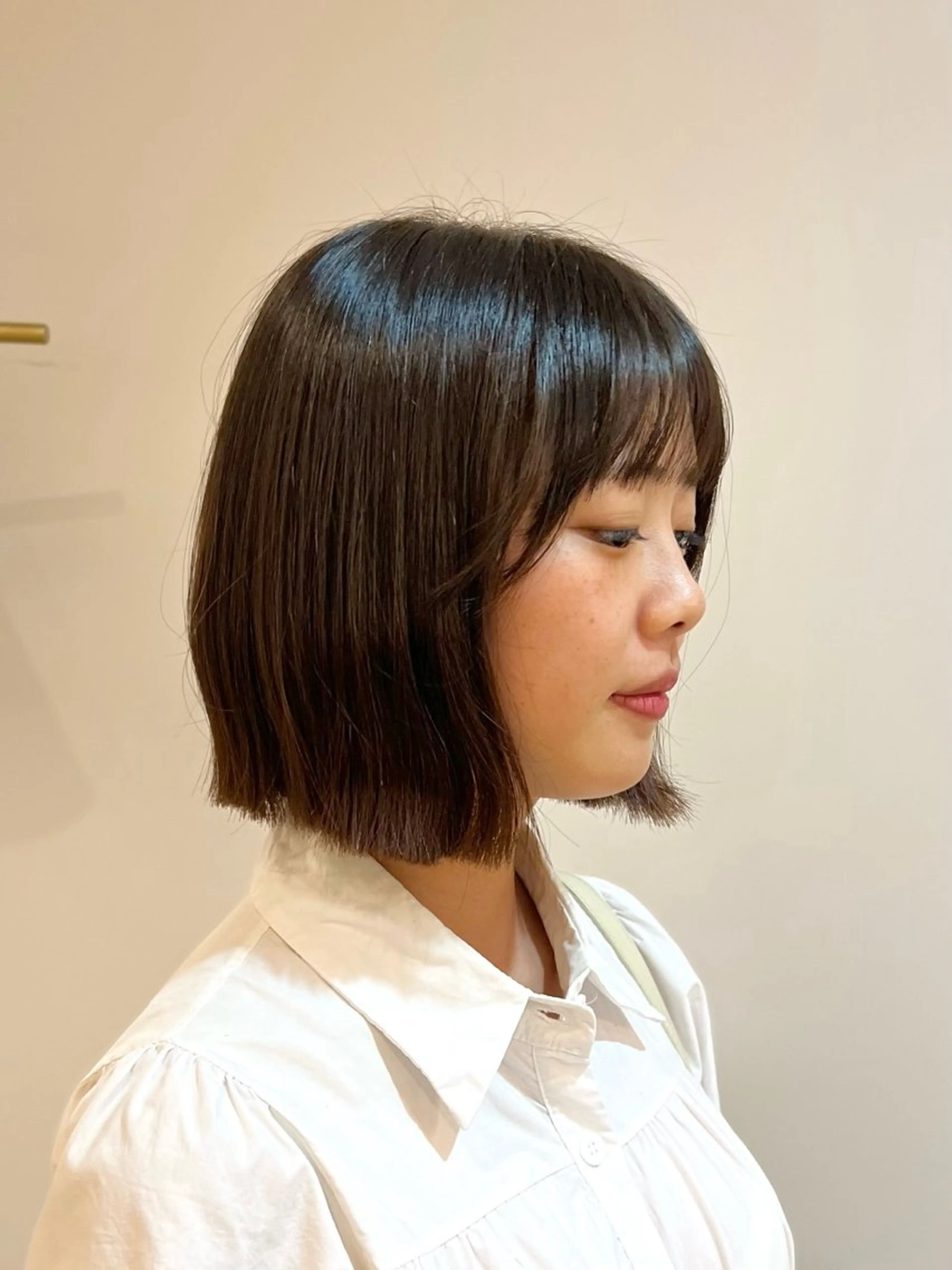 ミディアム カラー ベージュカラー ブリーチ 透明感カラー ダブルカラー グレージュ ヘアカラー 艶カラー/透明感 /ヒグチアオイのヘアスタイル