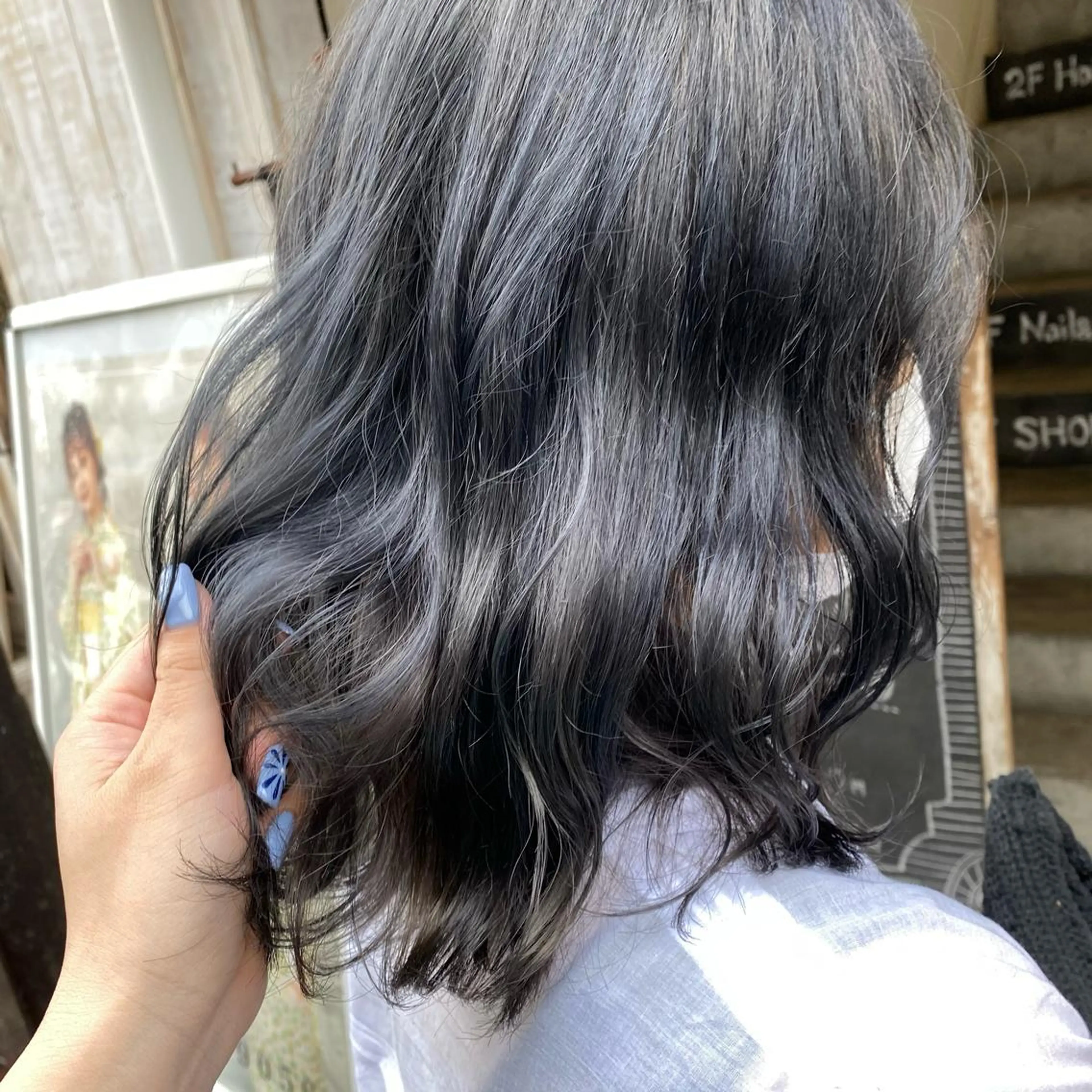 ミディアム カラー Sia中野新橋 田中 優莉乃のヘアスタイル