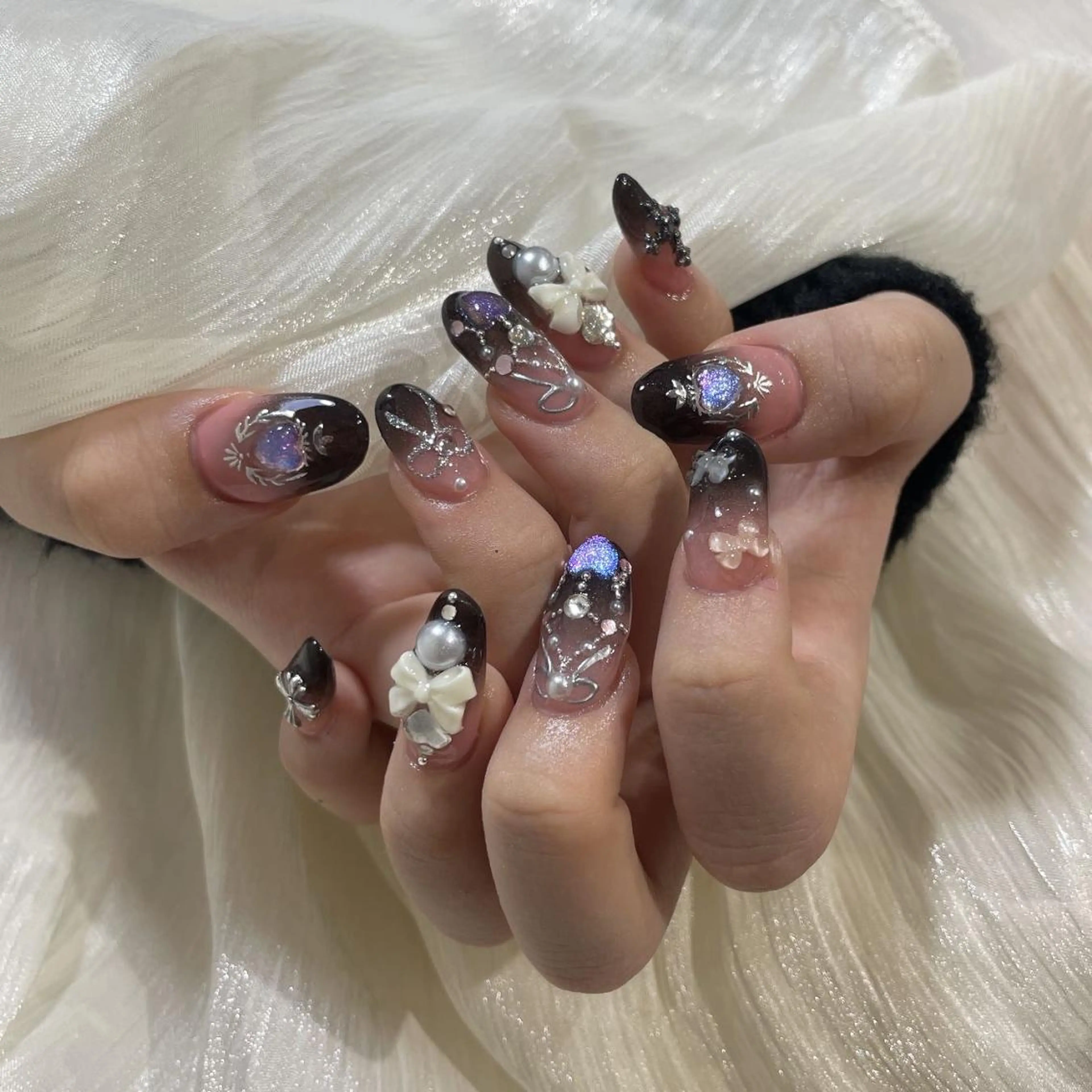 ネイル ハンドネイル ハンドケア DEMAIN- 🌹のネイルデザイン