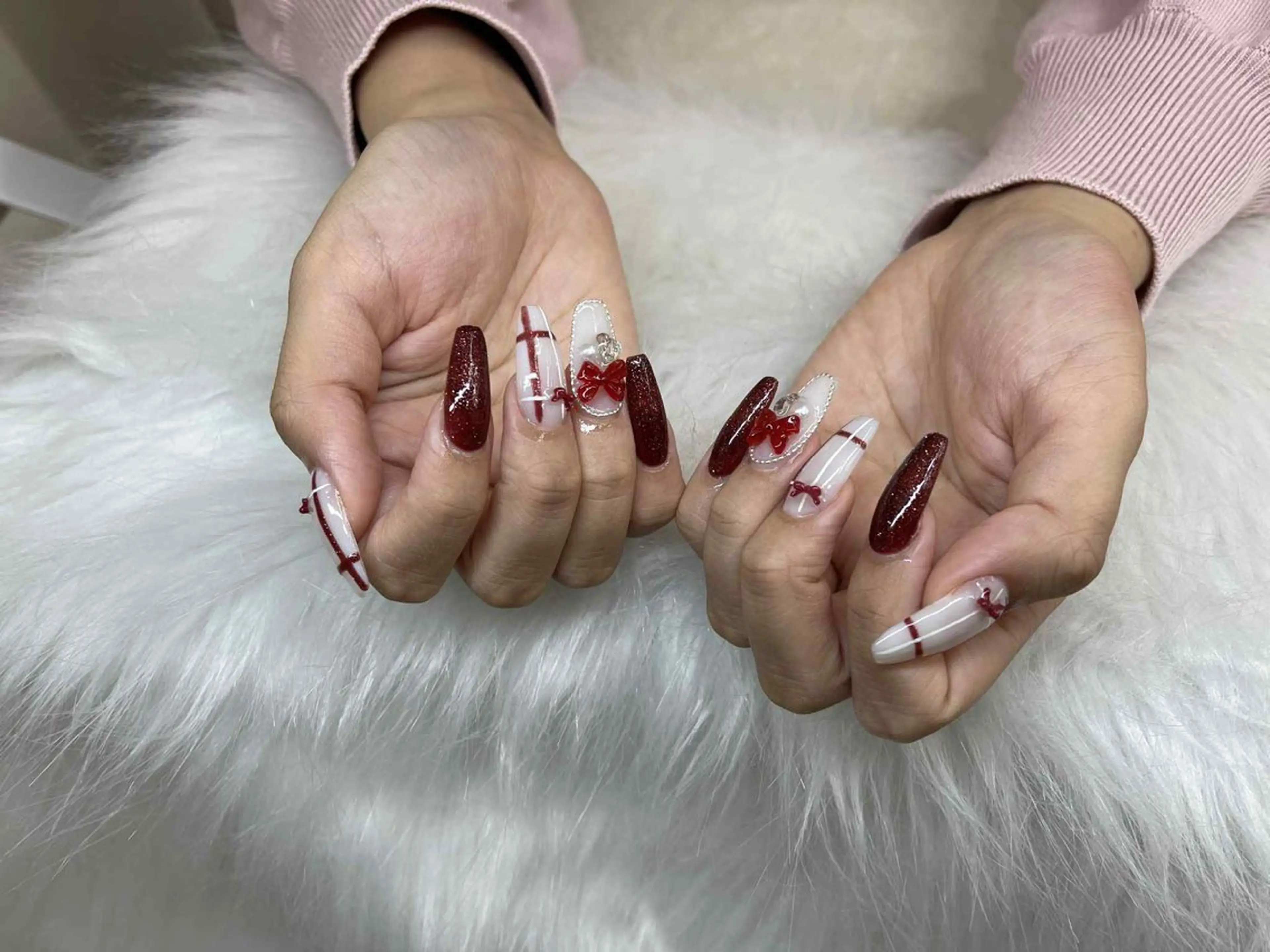 ネイル 長さ出し フレンチネイル ジェルネイル ガラスフレンチ 韓国ネイル ハンドネイル Minette nailHuongのネイルデザイン