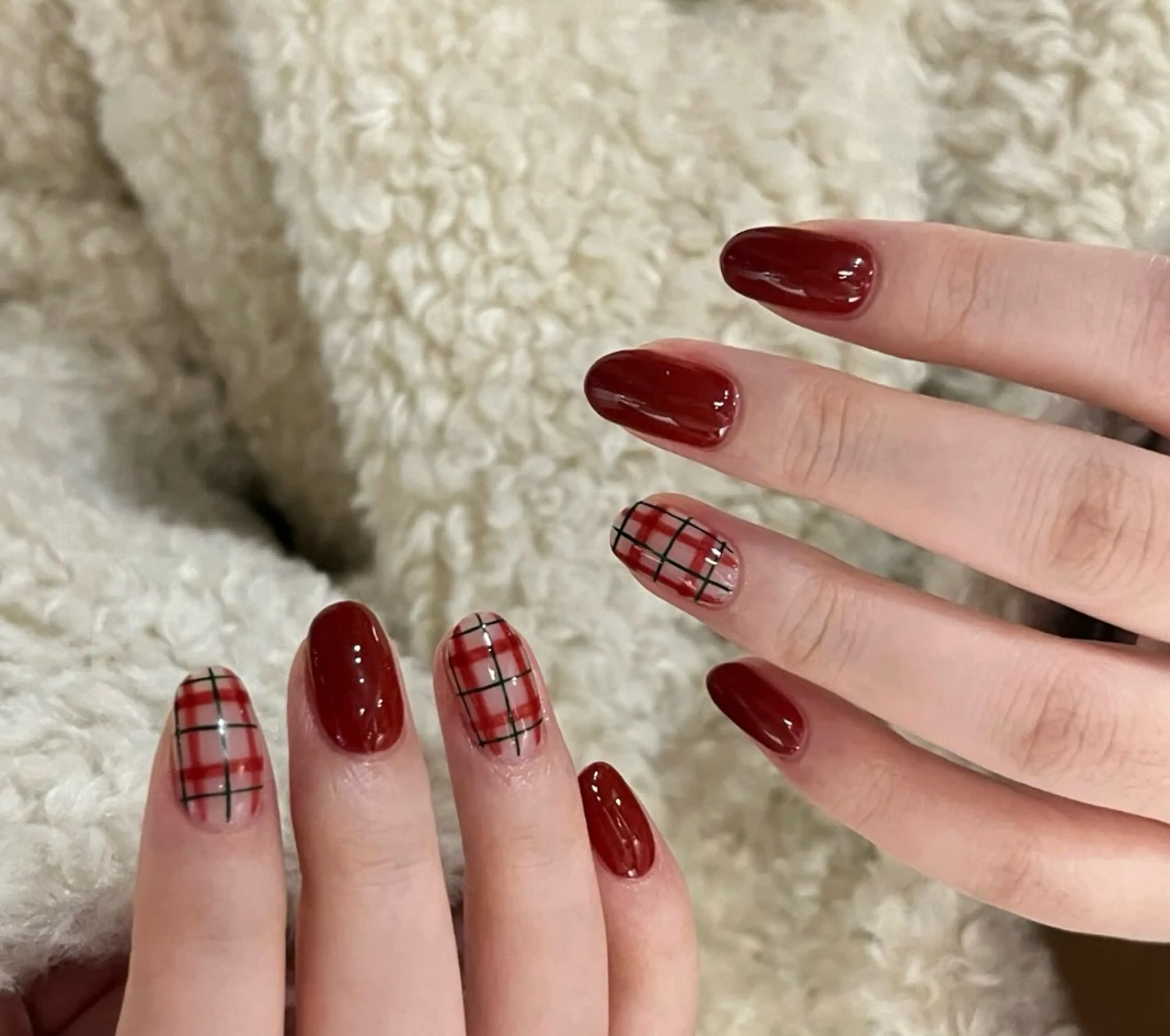 ネイル ハンドネイル NiNa ビューティーサロン所属・Ni Naのネイルデザイン